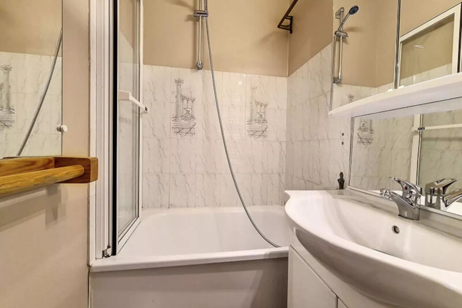 Résidence Sarvan-Nicht zugeordnet