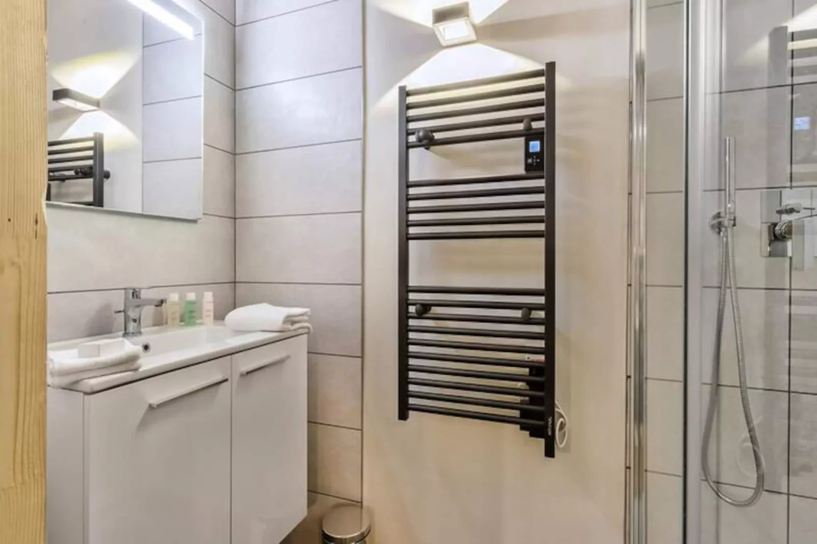 Chalet De Jeanne-Untagged