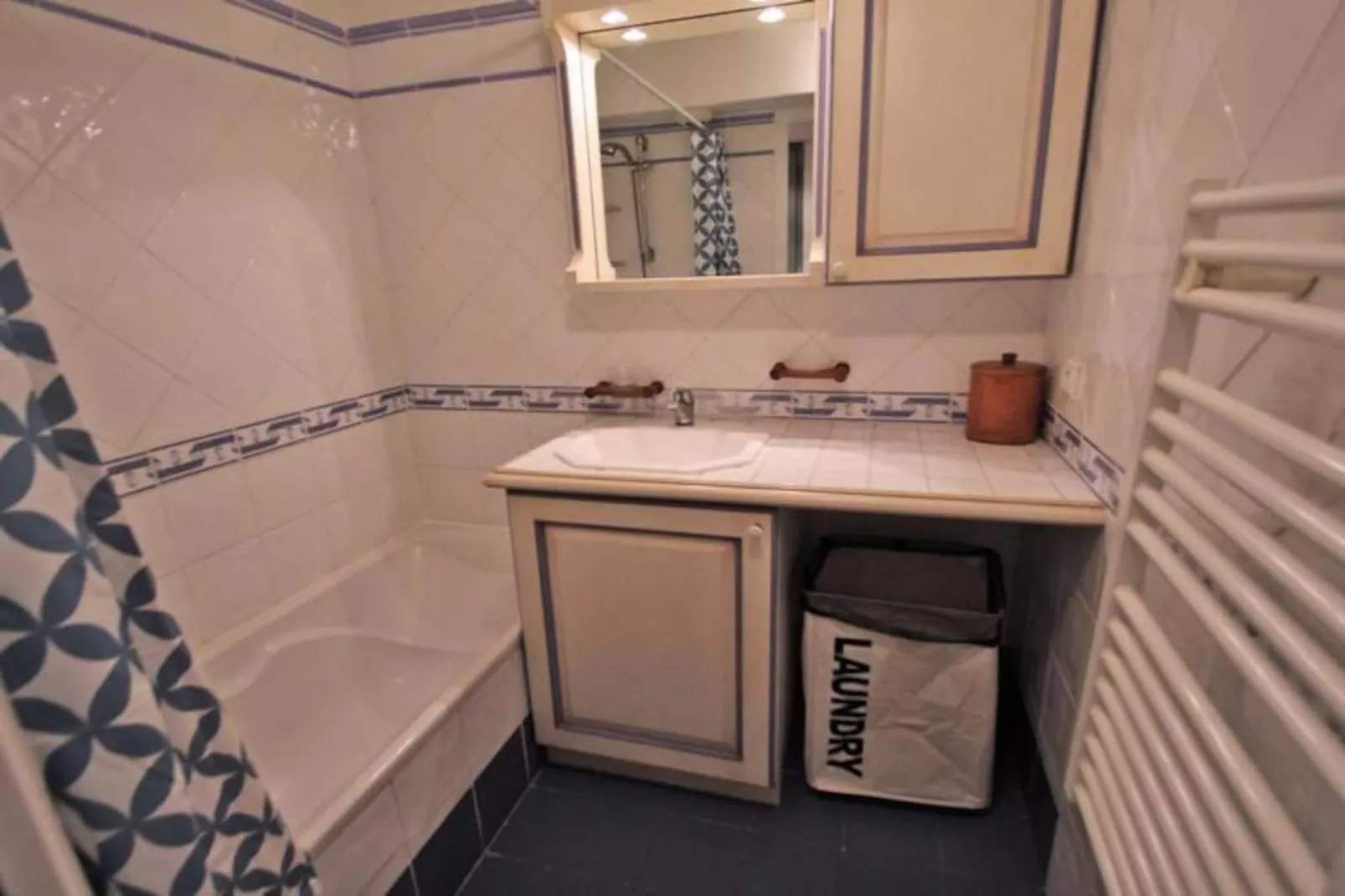 Résidence Port Marine - Untagged