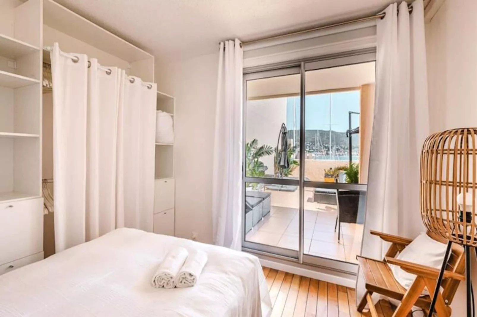 Résidence Superbe Appartement Sur Le Port De La Favi&egrave;re-Untagged