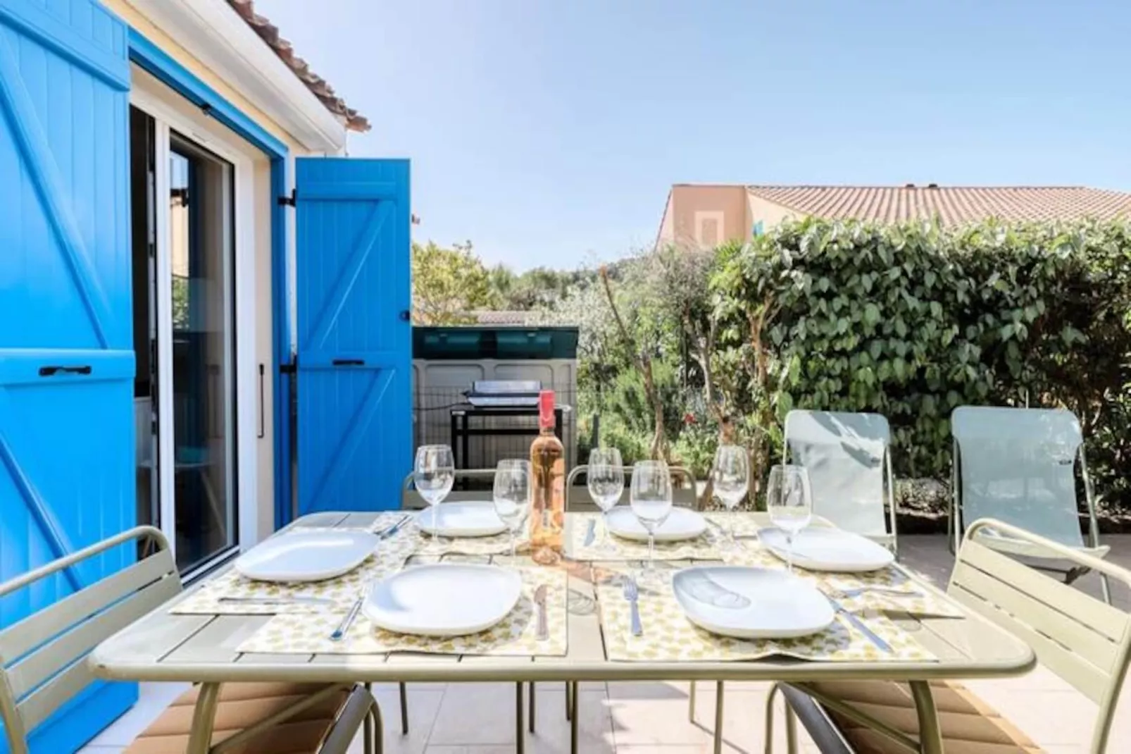 Résidence Mazet Neuf - R&eacute;sidence Tahiti Park (piscine)-Non tagué