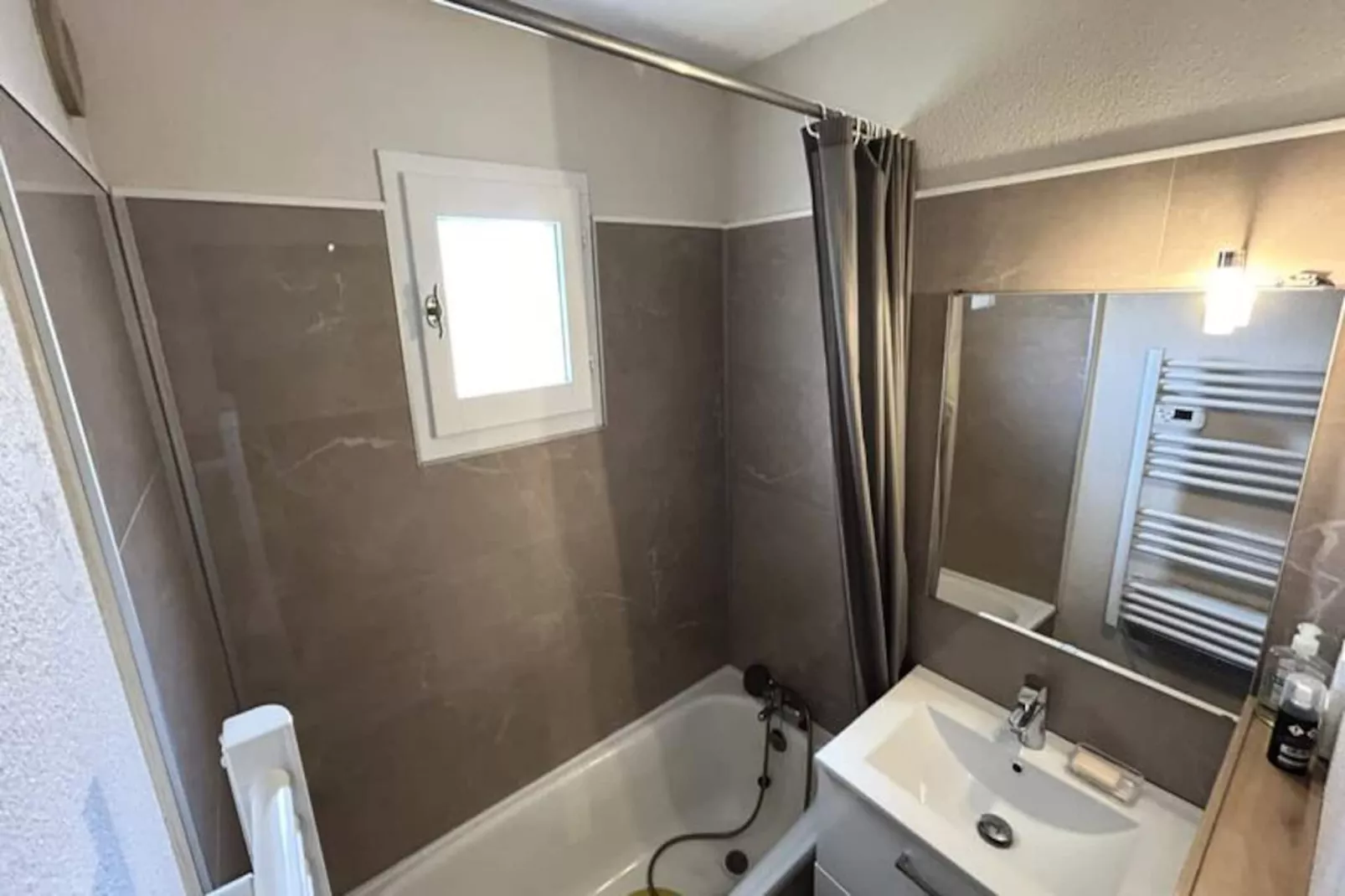 Résidence Appartement T2 Au Lavandou &ndash; Piscine, Parking & Proche Plage-Non tagué