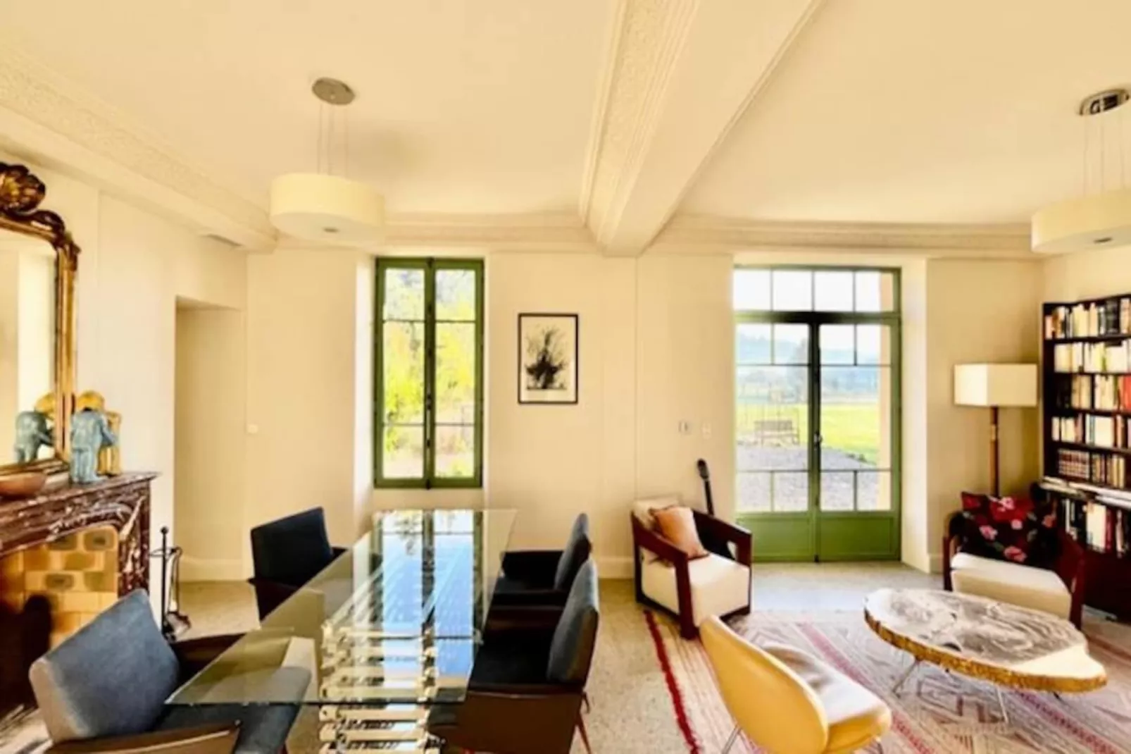 Magnifique Maison Bourgeoise R&eacute;nov&eacute;e Avec &eacute;l&eacute;gance Et Style Art D&eacute;co-Untagged