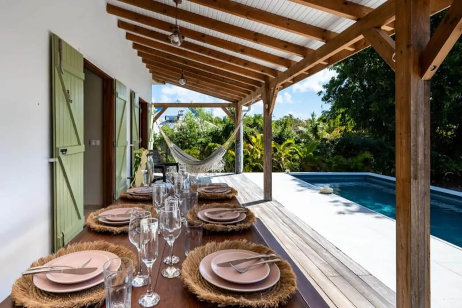 Villa Jacaranda - Untagged