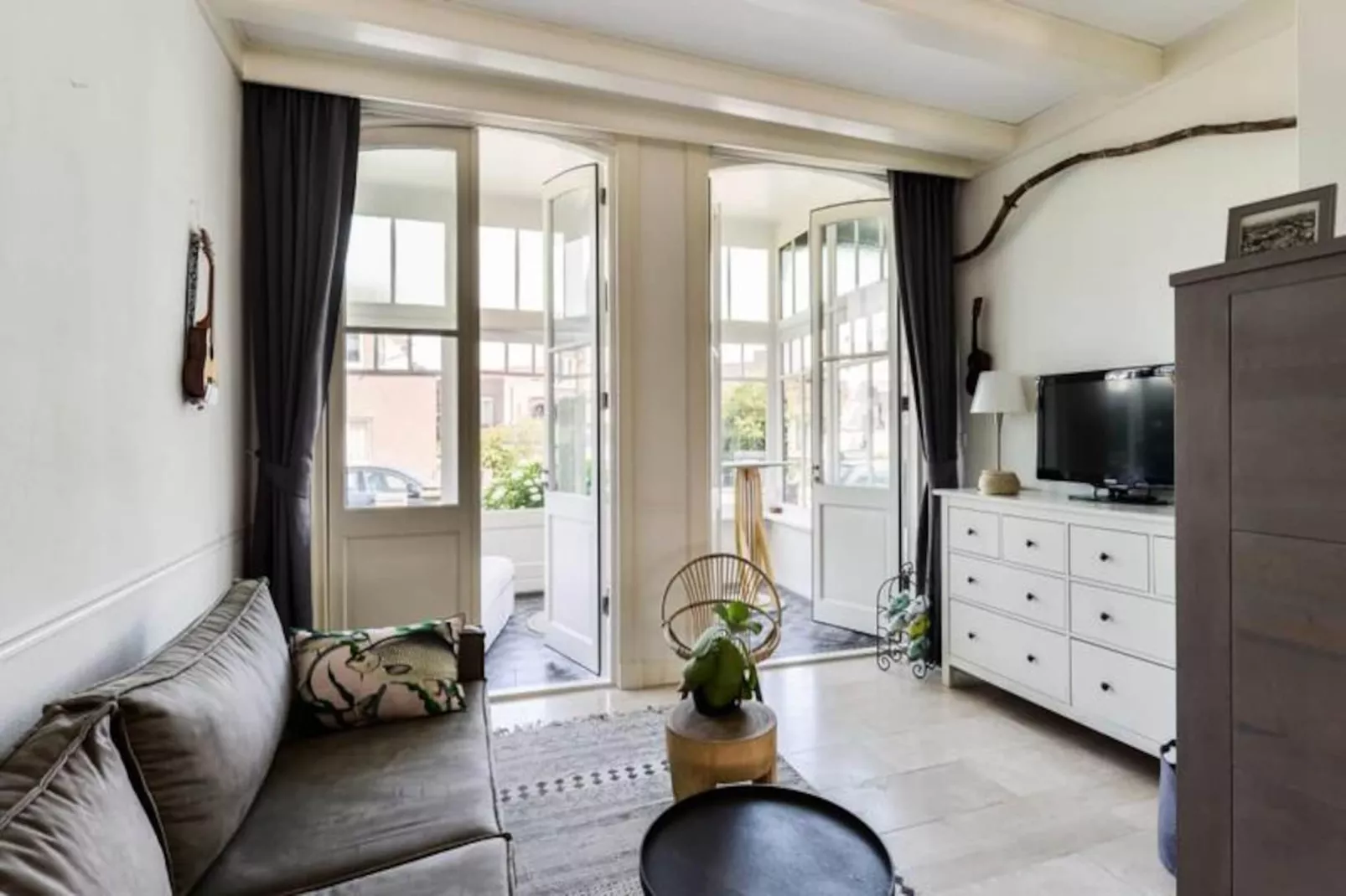 Villa Loft Apartment With Light Garden Room-Nicht zugeordnet