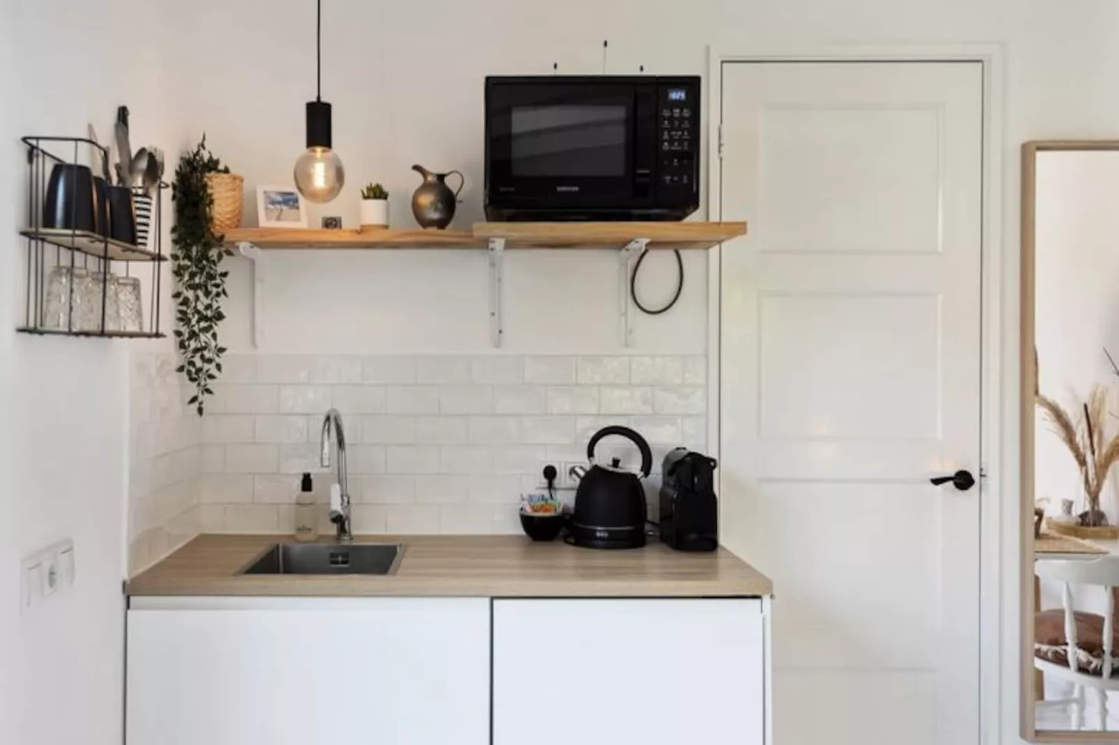 Little Beach House-Non tagué