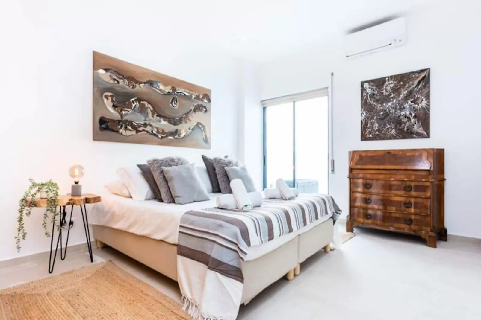 Art-inspired Modern Apartment T3-Non tagué