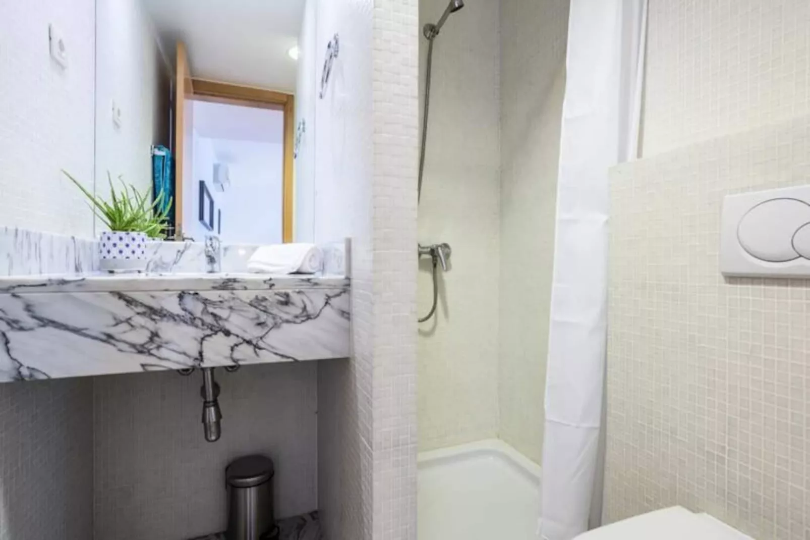 Lagos Workation Apartment-Untagged