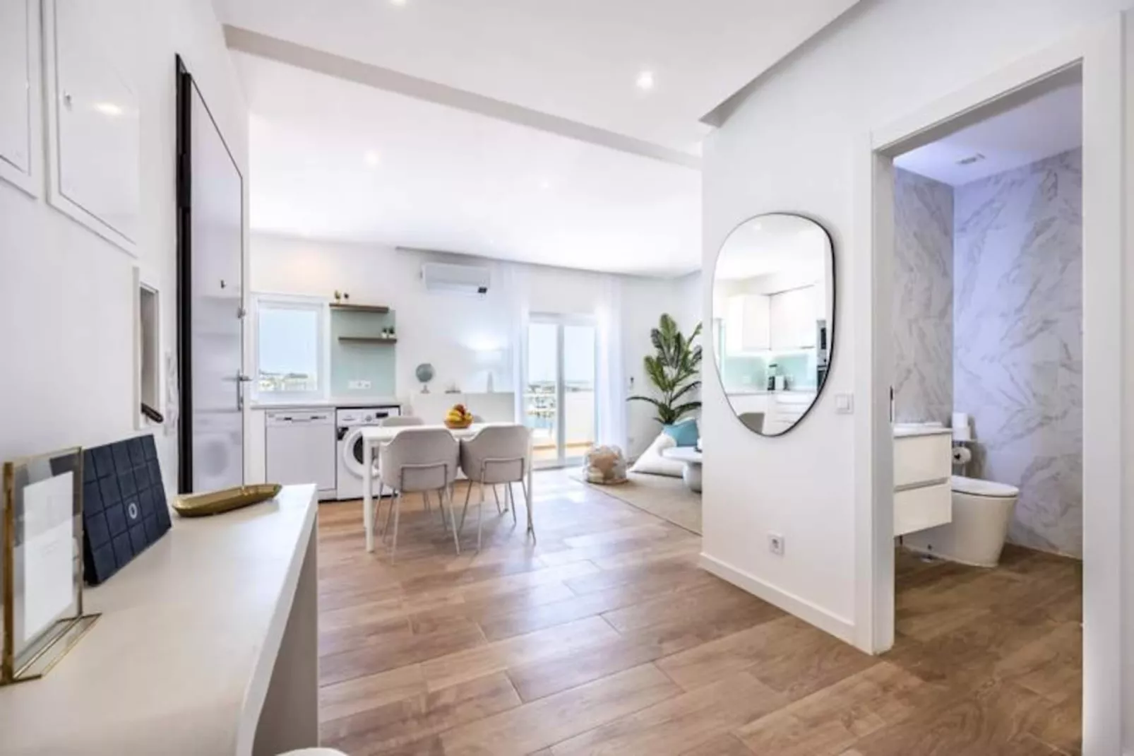 City Centre Ocean View Apartment-Non tagué