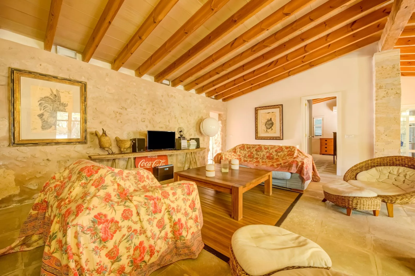 Gallinero-Living room