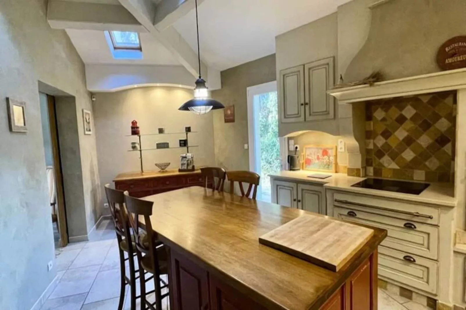 Nouveau "villa Nova"-Untagged