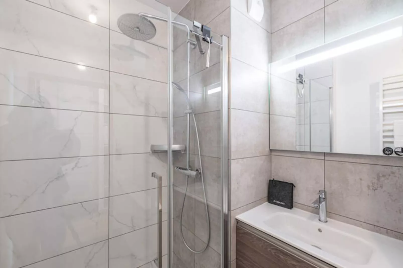 Résidence Les Fermes De L'alpe / Bat C-Untagged