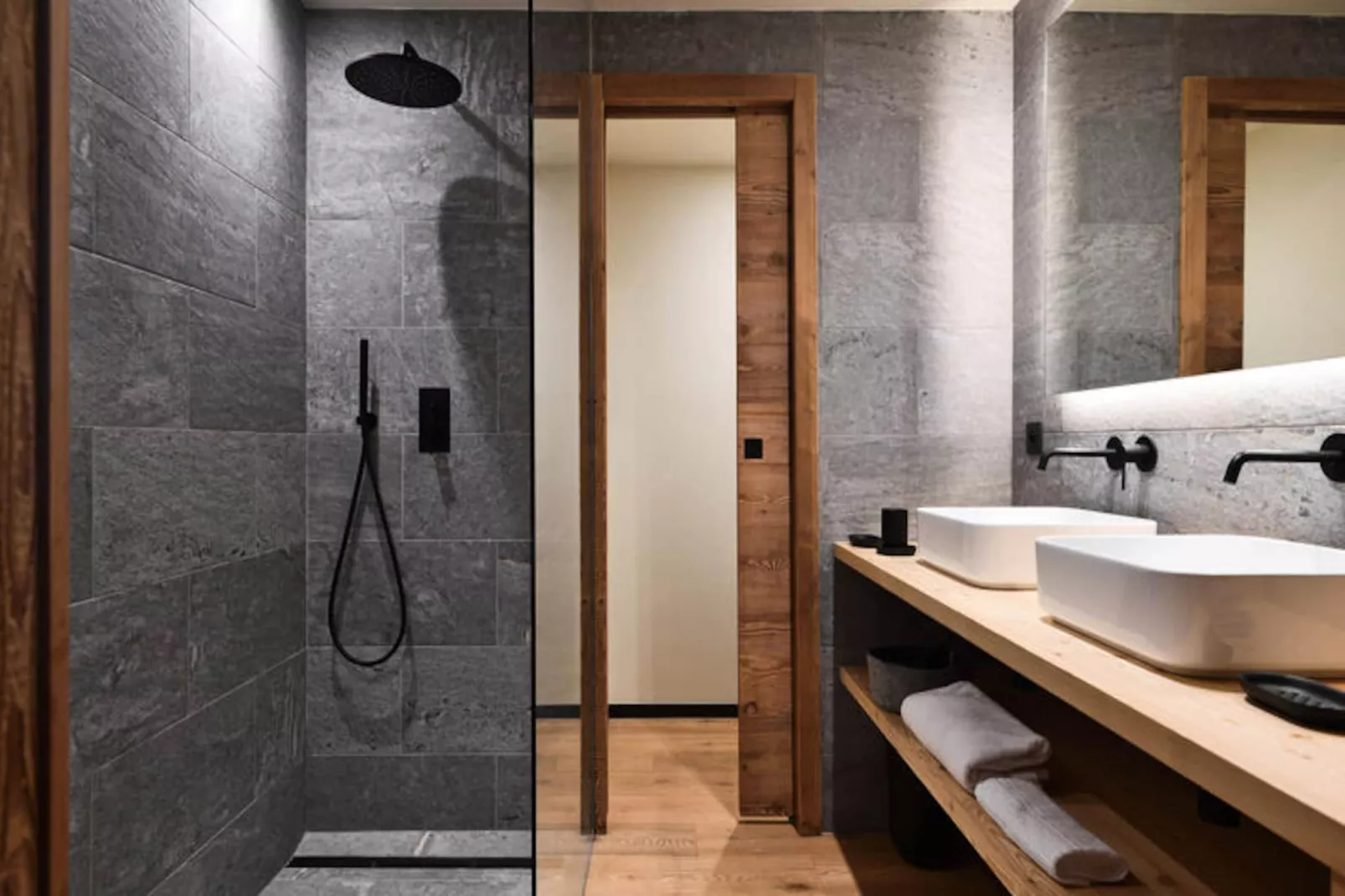 Le Chalet Des Trois Ours - Deva - Untagged