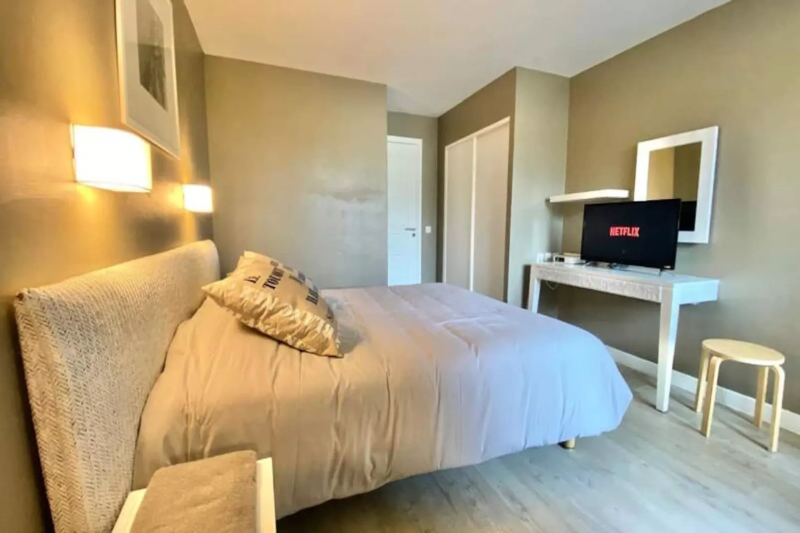 Résidence Charmant Appartement Pour 5 Pers Avec Piscine, Parking Et Tennis-Untagged