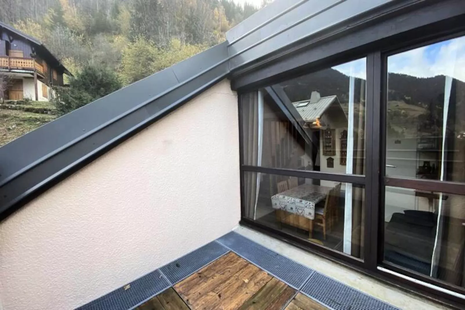 Résidence Primevere-argentine - Non tagué