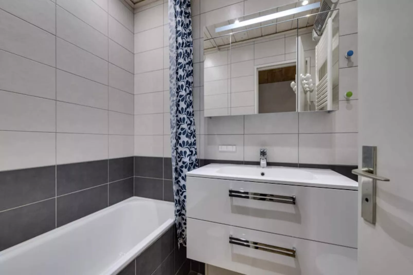 Résidence Genepi-Non tagué