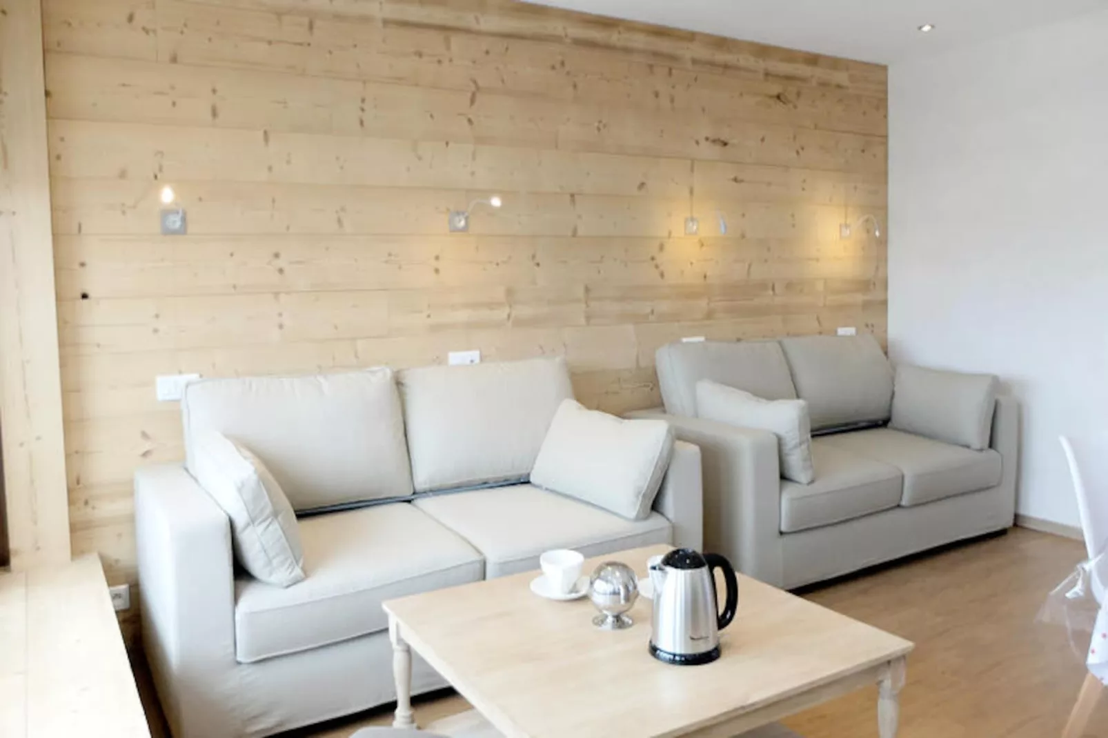 Résidence Bec Rouge-Untagged