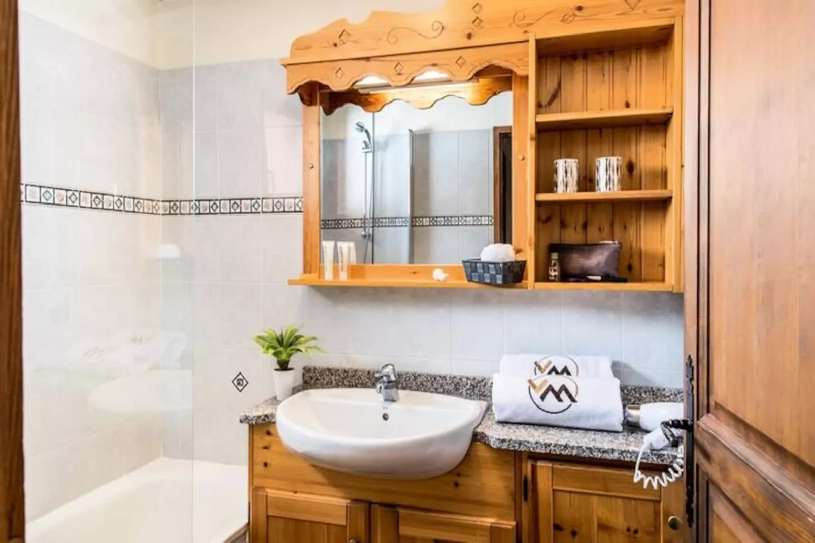 Village Montana Val Thorens ****-Nicht zugeordnet