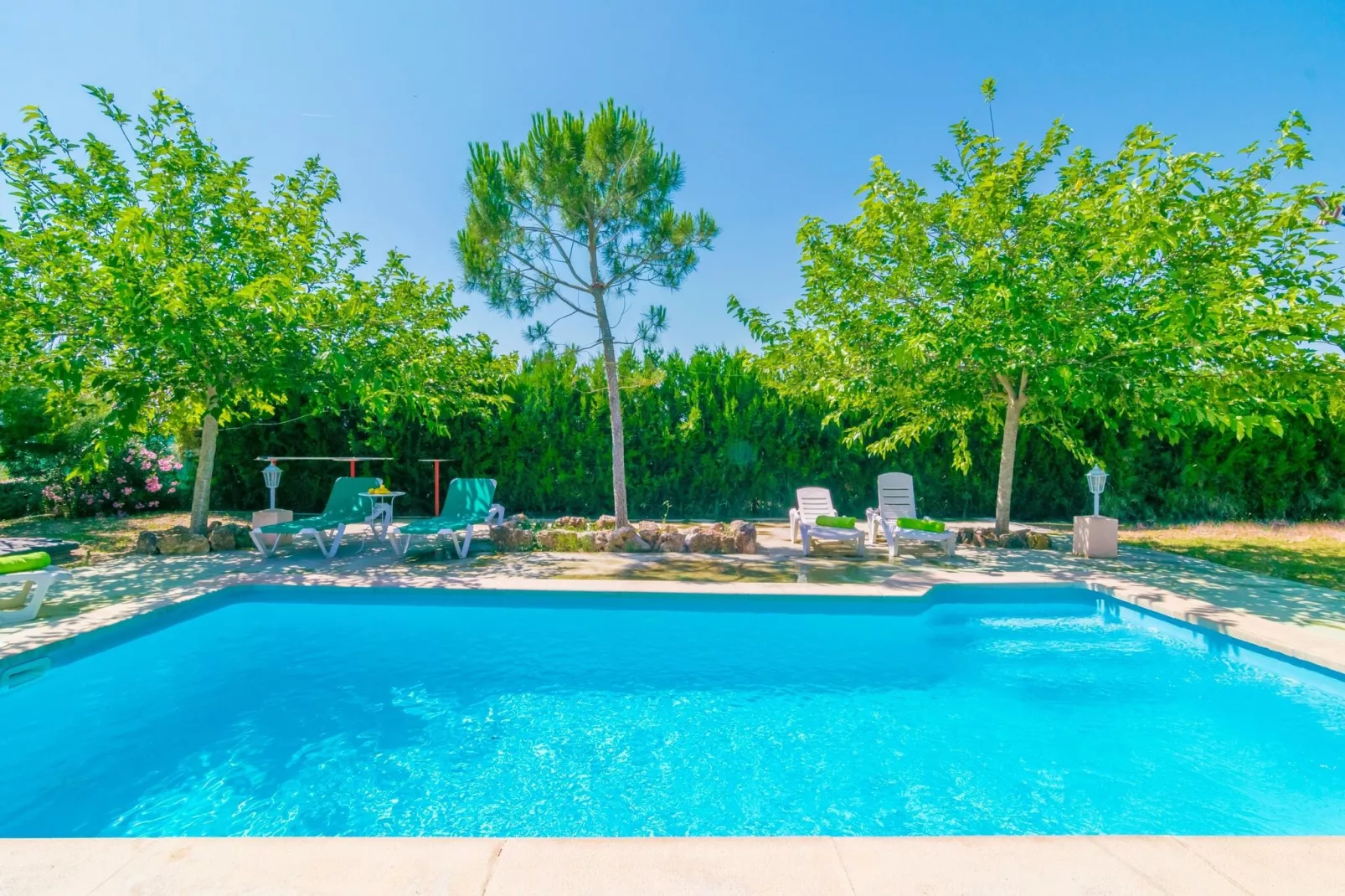 Son Pujol-Exterior summer