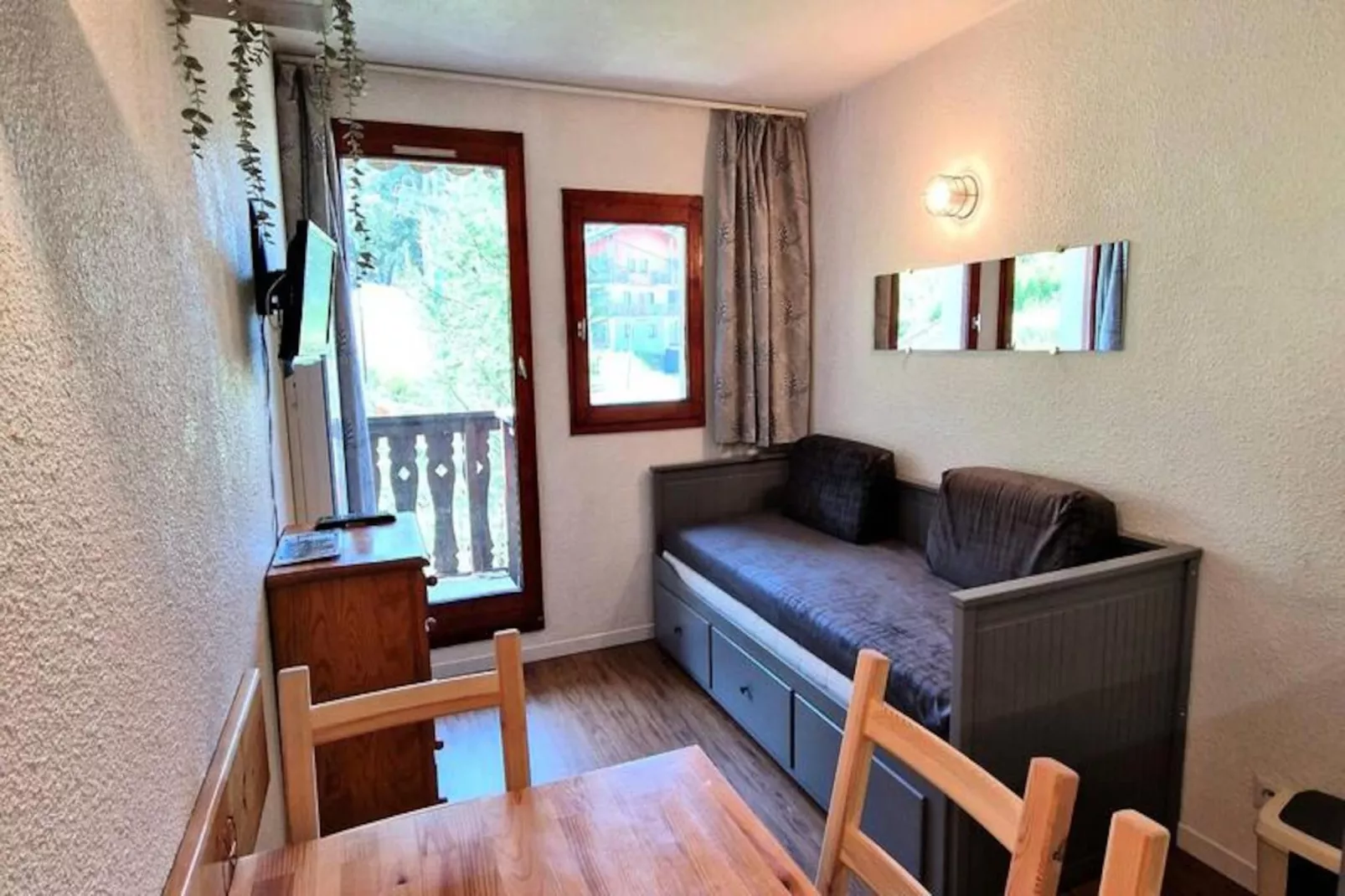 Chalet Club-Non tagué