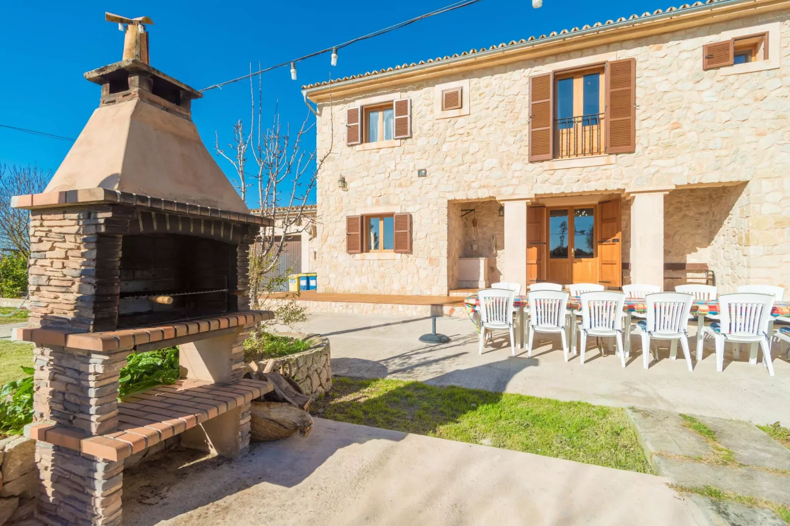 Son Pujol-Exterior summer