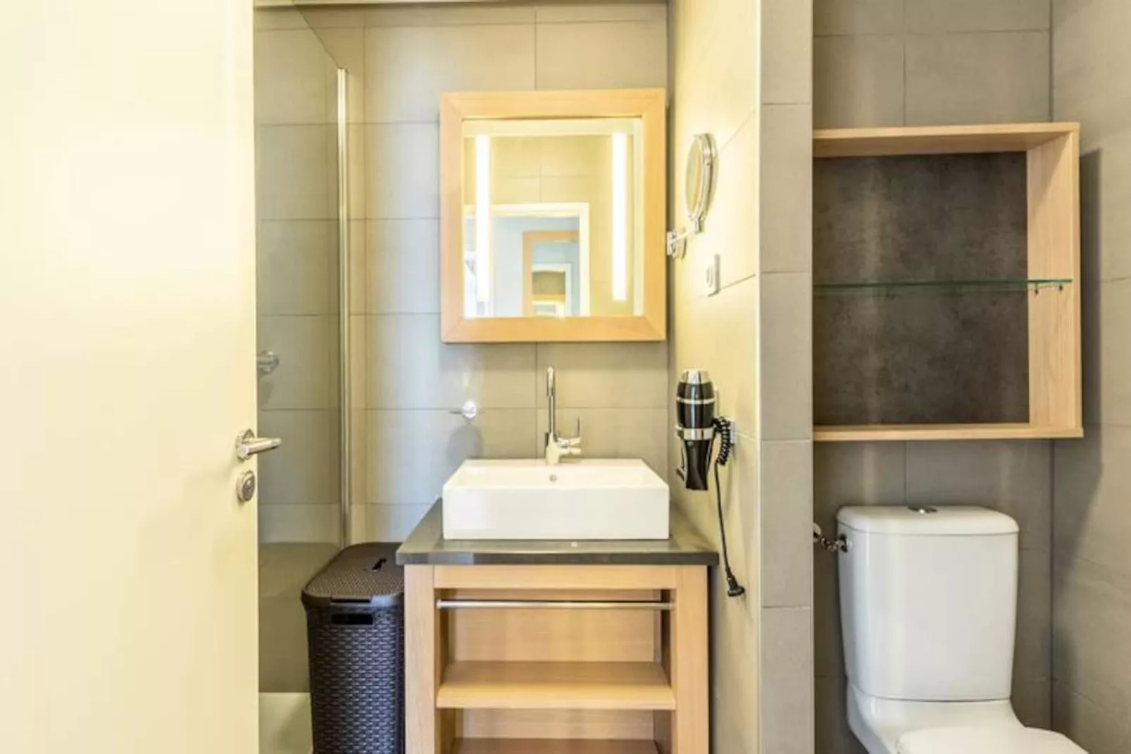 Résidence Les Monarques-Untagged