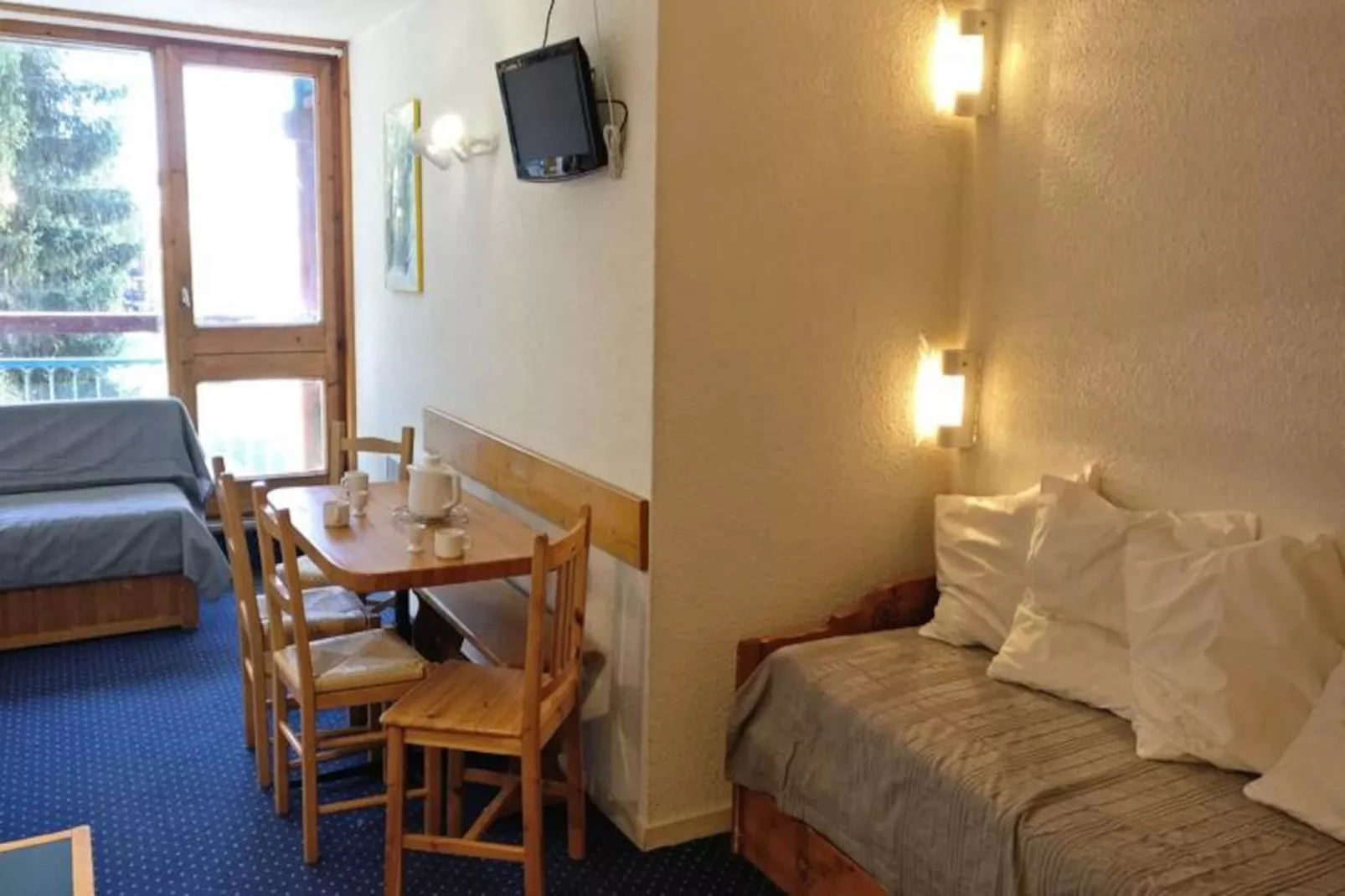 Résidence Belles Challes-Untagged