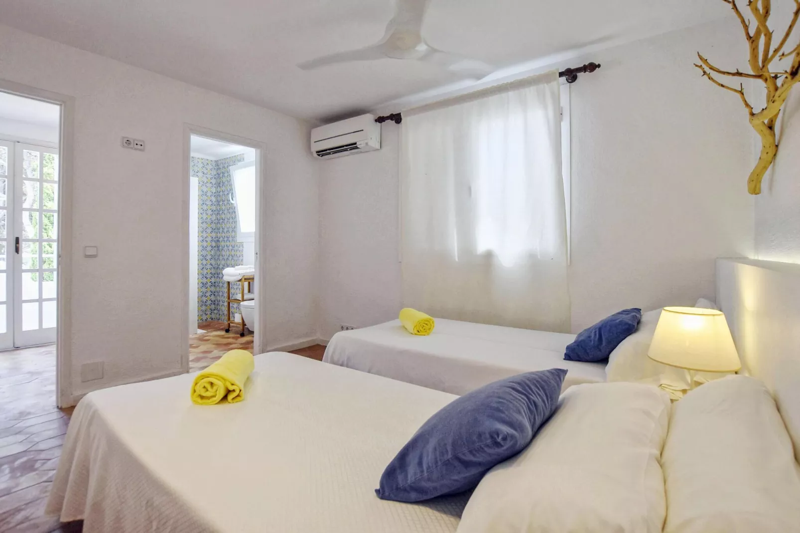 Blu Marine-Bedroom