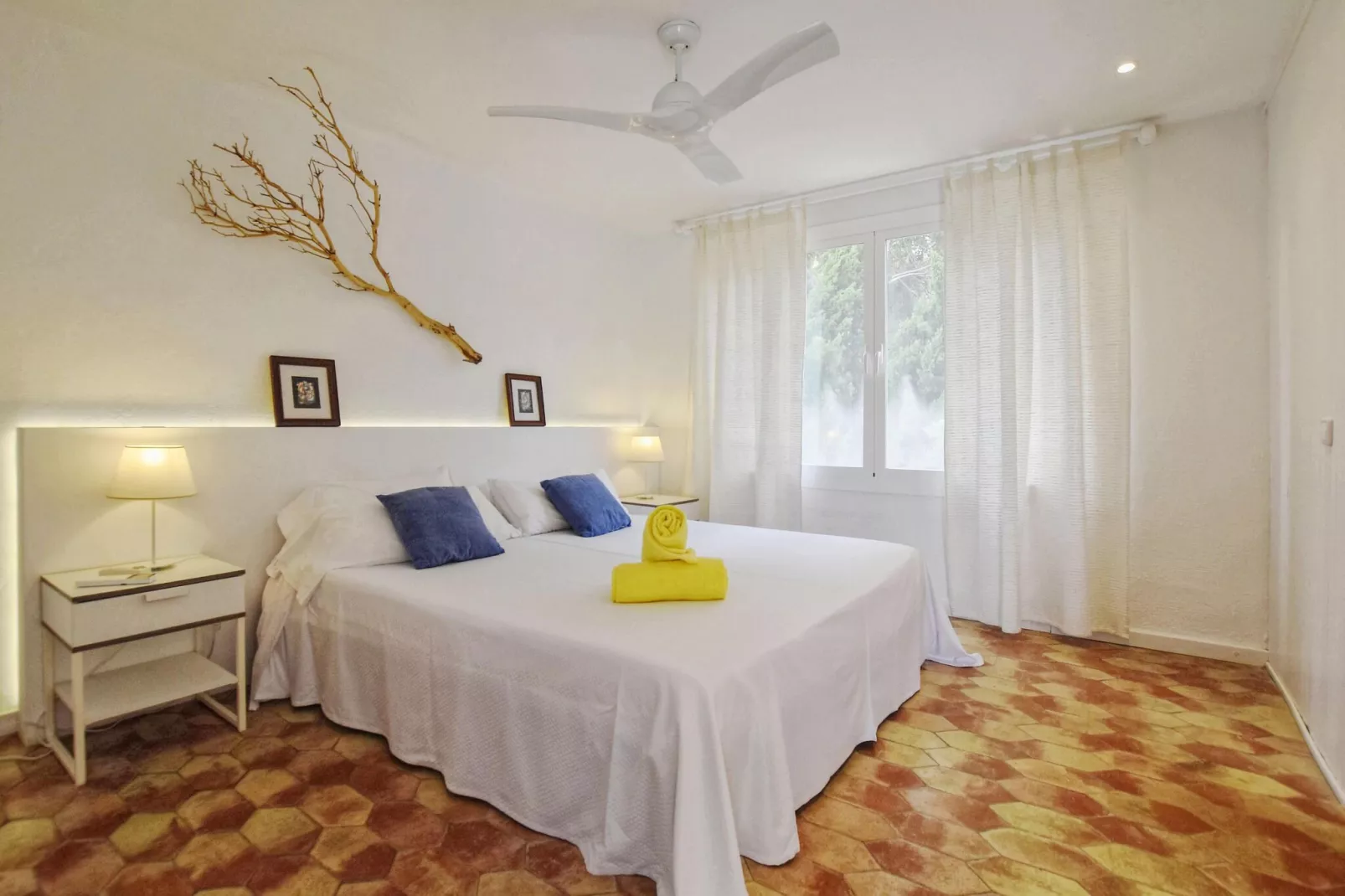 Blu Marine-Bedroom
