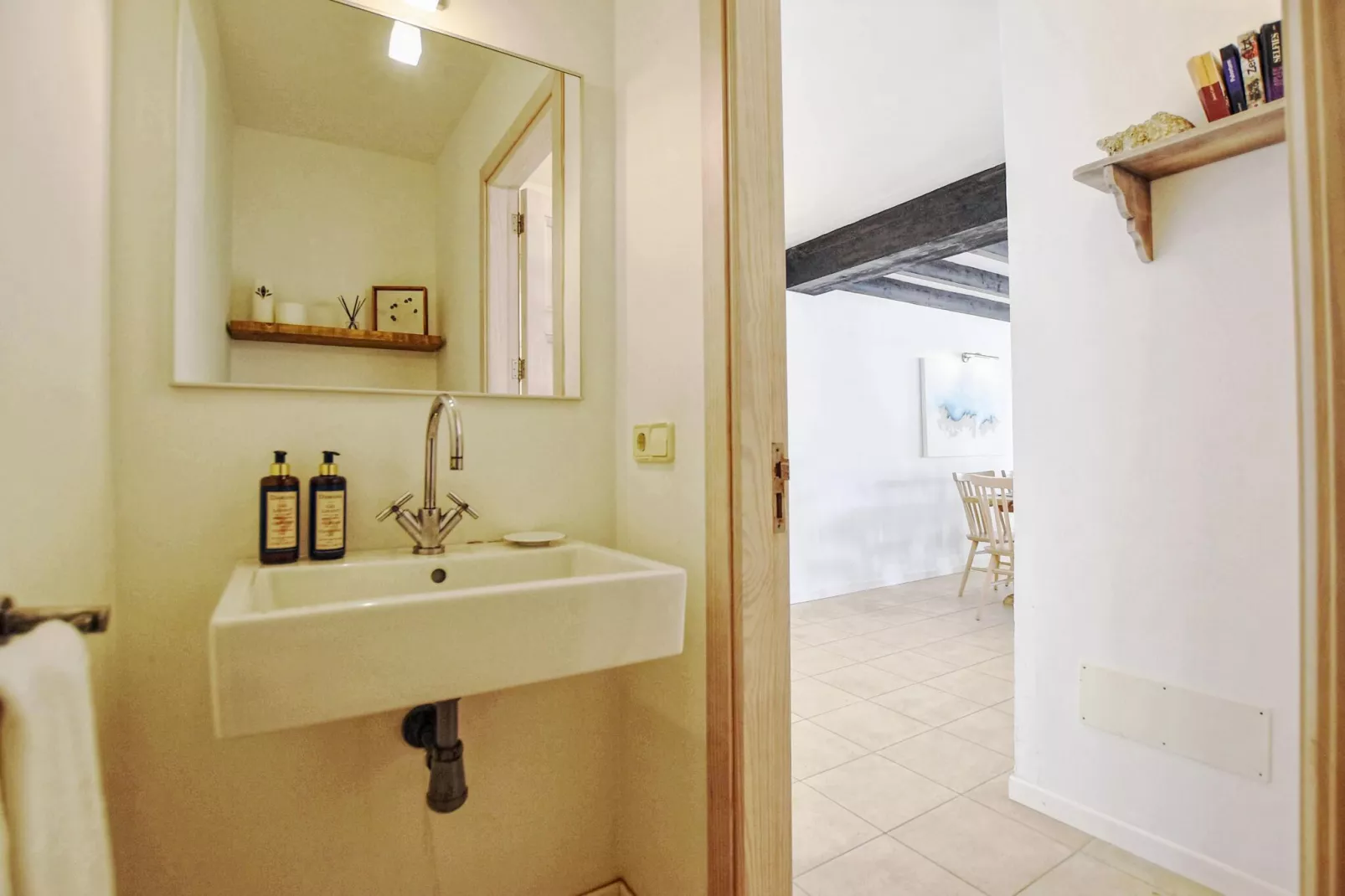 Blu Marine-Bathroom