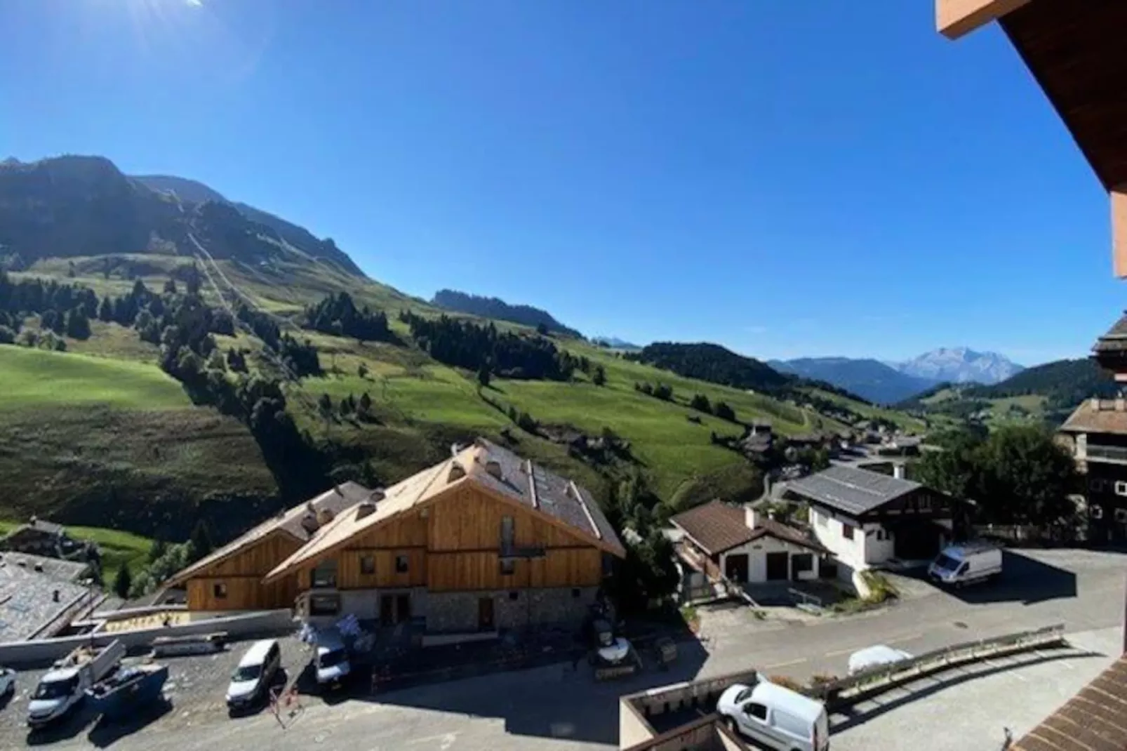 Chalet De Lessy B-Non tagué