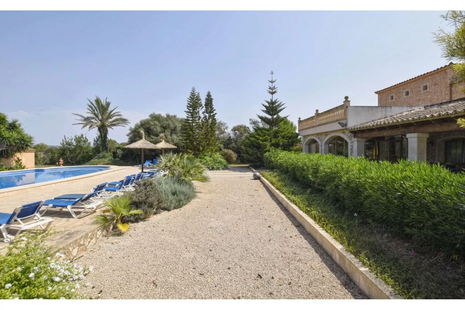 Napont-Pool