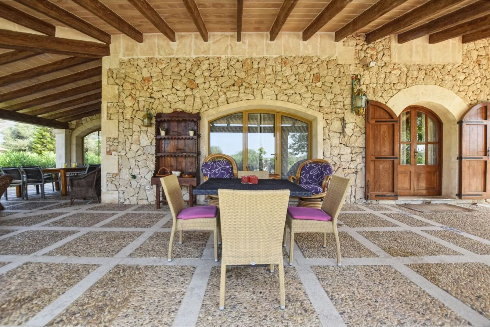 Napont-Terrace balcony