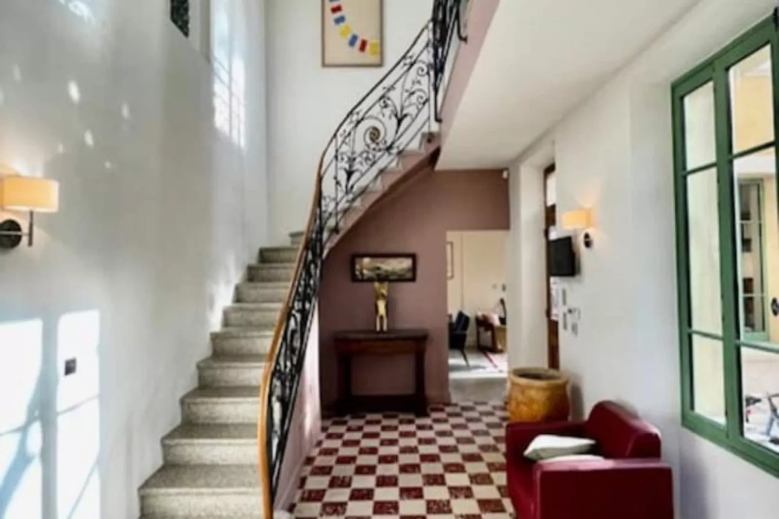 Magnifique Maison Bourgeoise R&eacute;nov&eacute;e Avec &eacute;l&eacute;gance Et Style Art D&eacute;co-Untagged