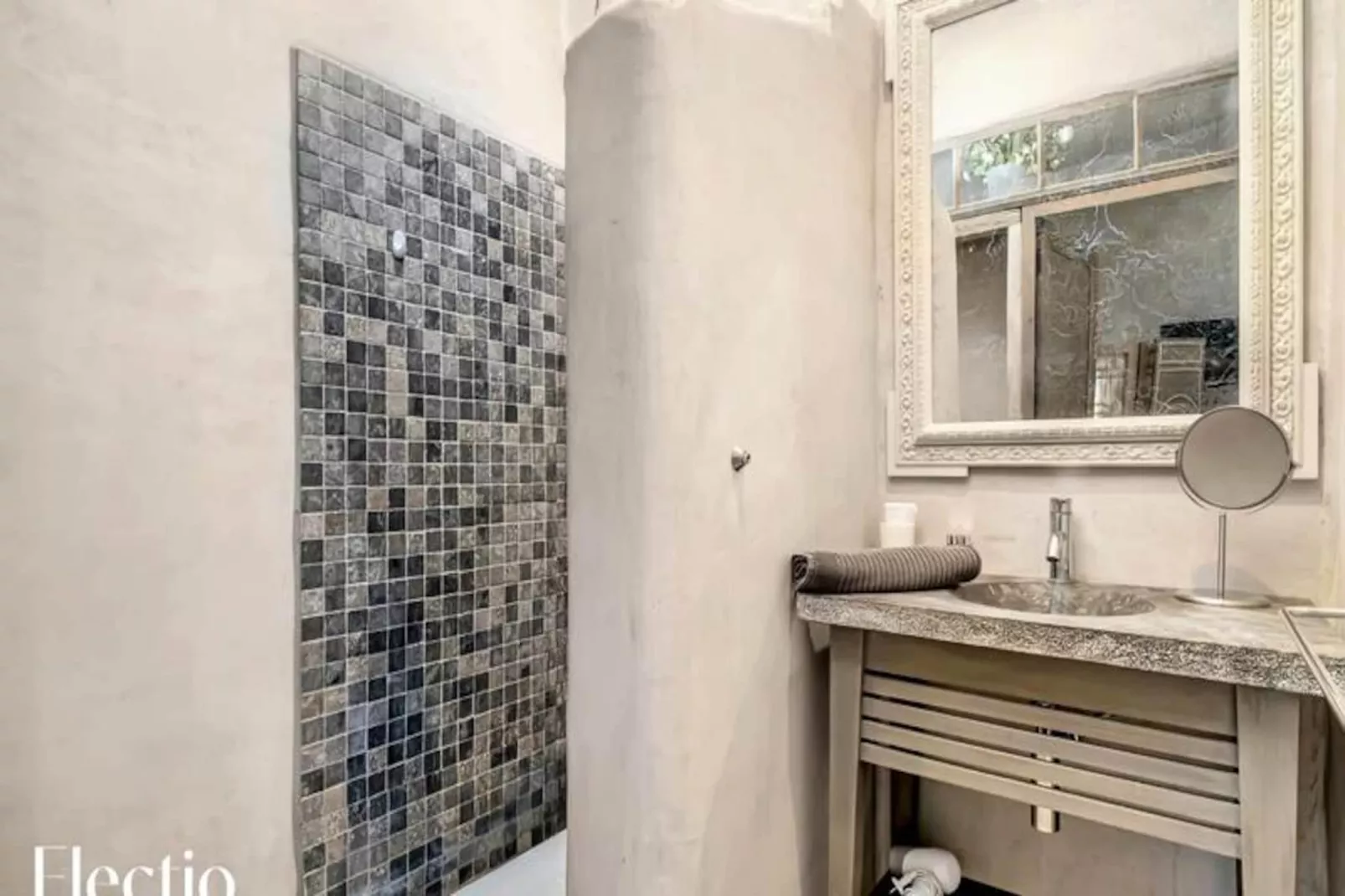 Loggia 11 Platane | R&eacute;sidence Les Petitons-Nicht zugeordnet