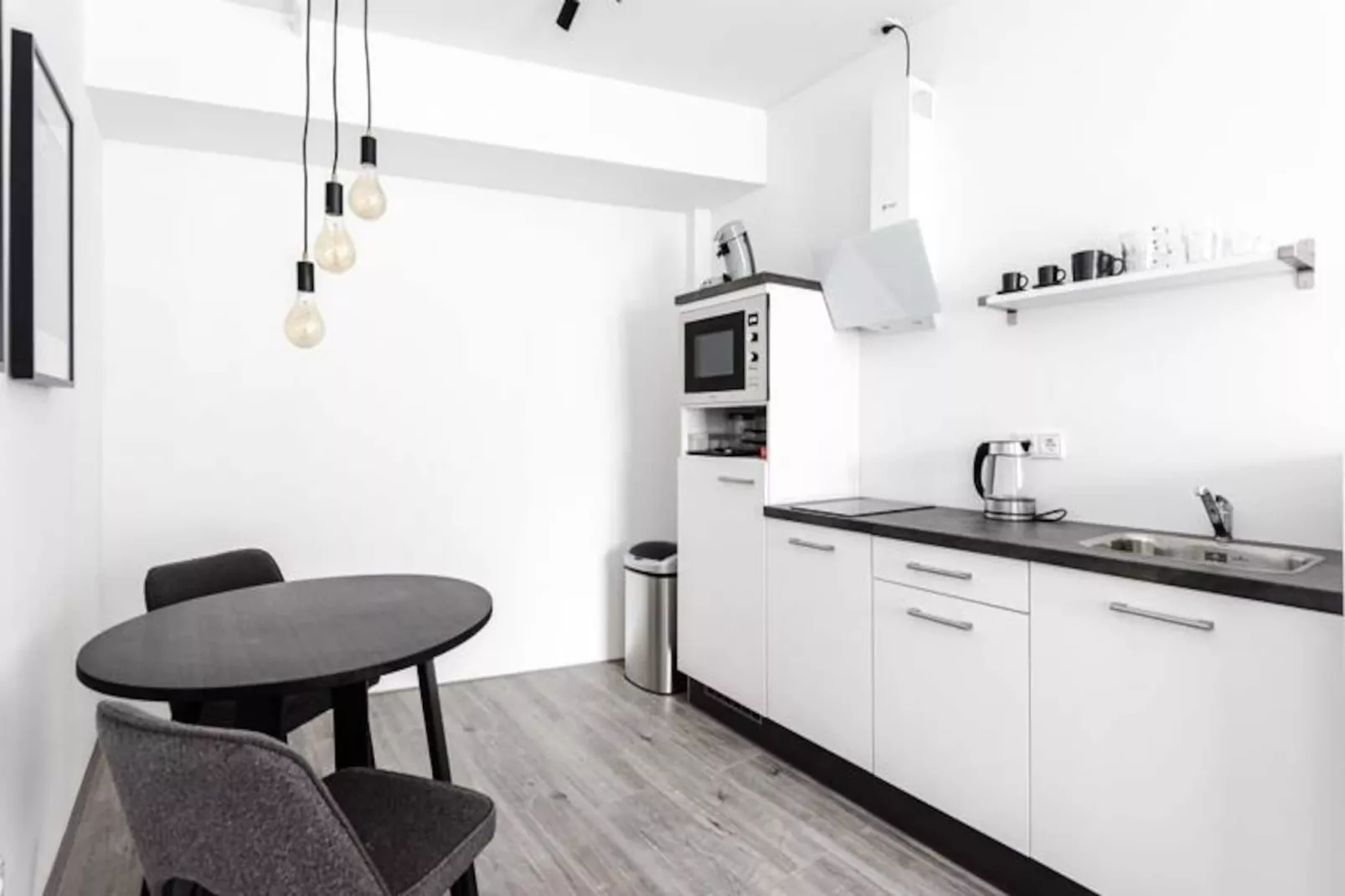 Kings Square Studio Apartment-Untagged