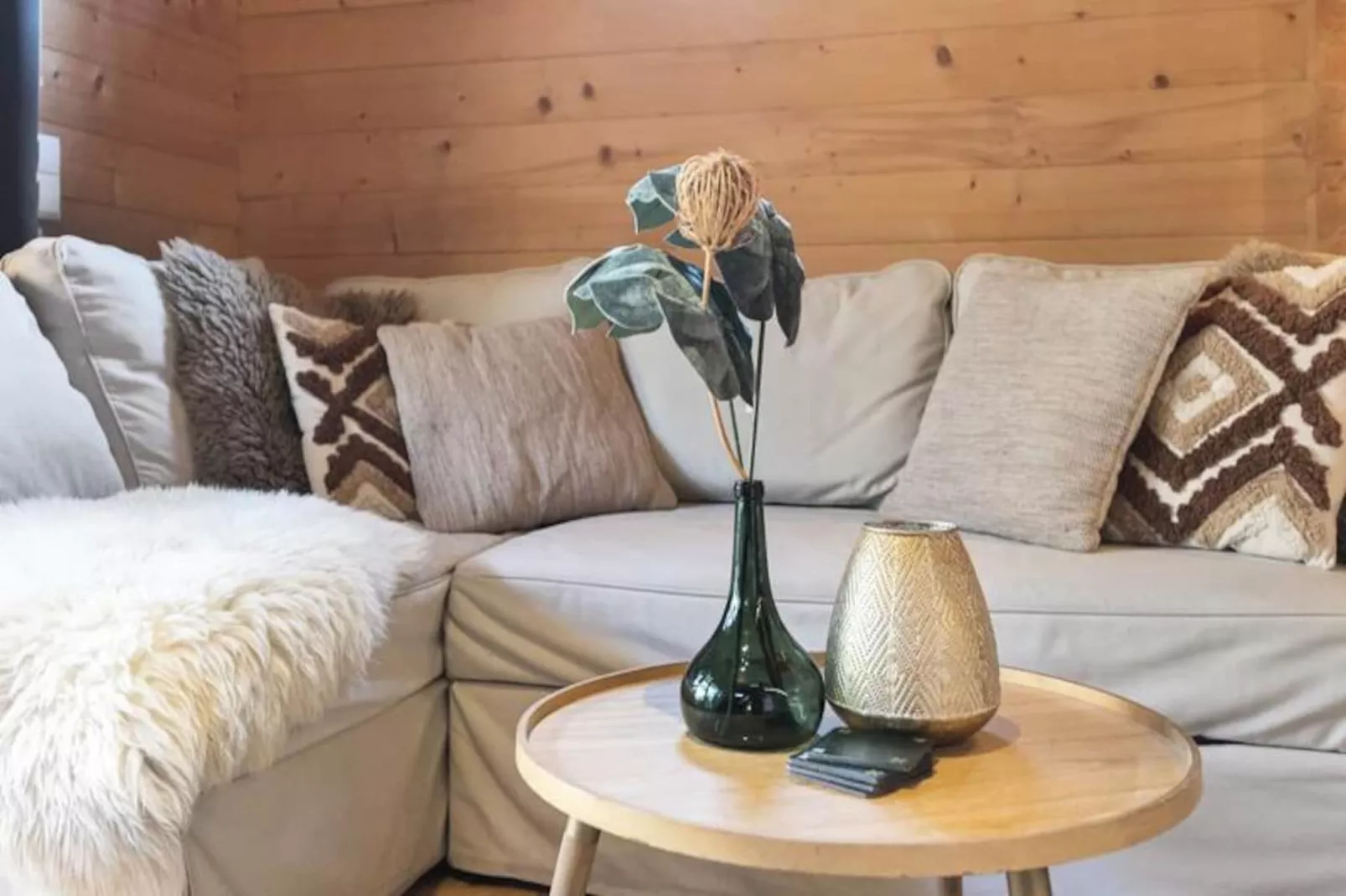 The Sea Lodge-Non tagué