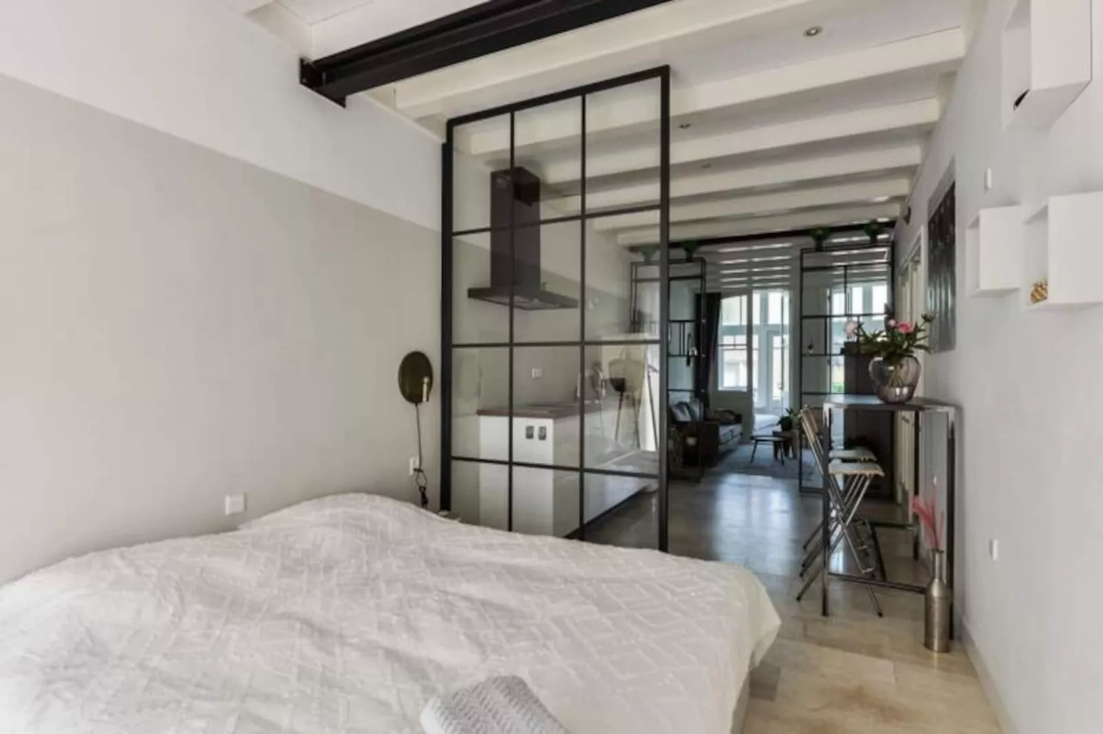 Villa Loft Apartment With Light Garden Room-Nicht zugeordnet