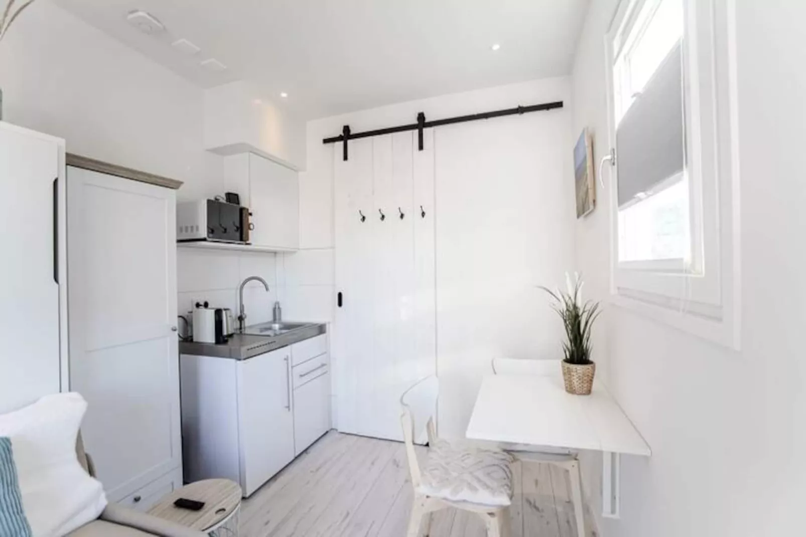 Studio Jadana-Untagged