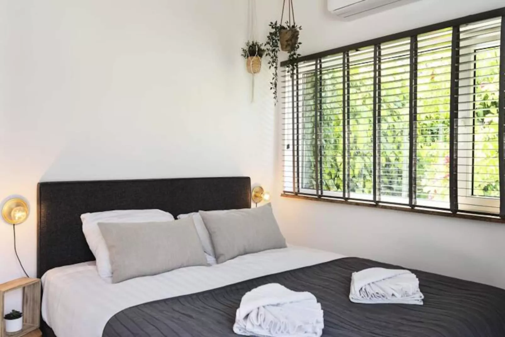 Little Beach House-Non tagué