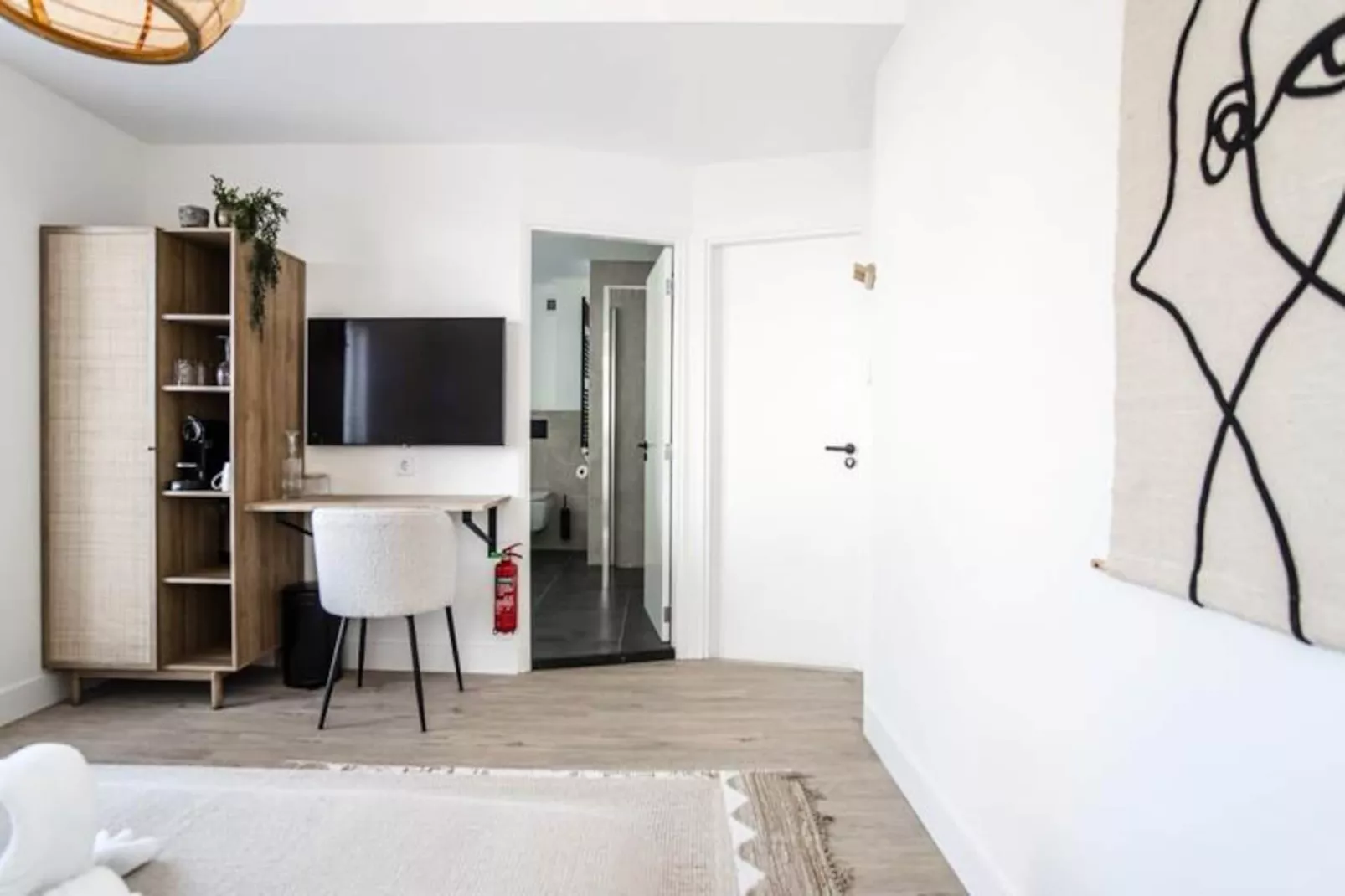 Marley&rsquo;s Beachhouse - Luxury Guest Room With Balcony-Untagged