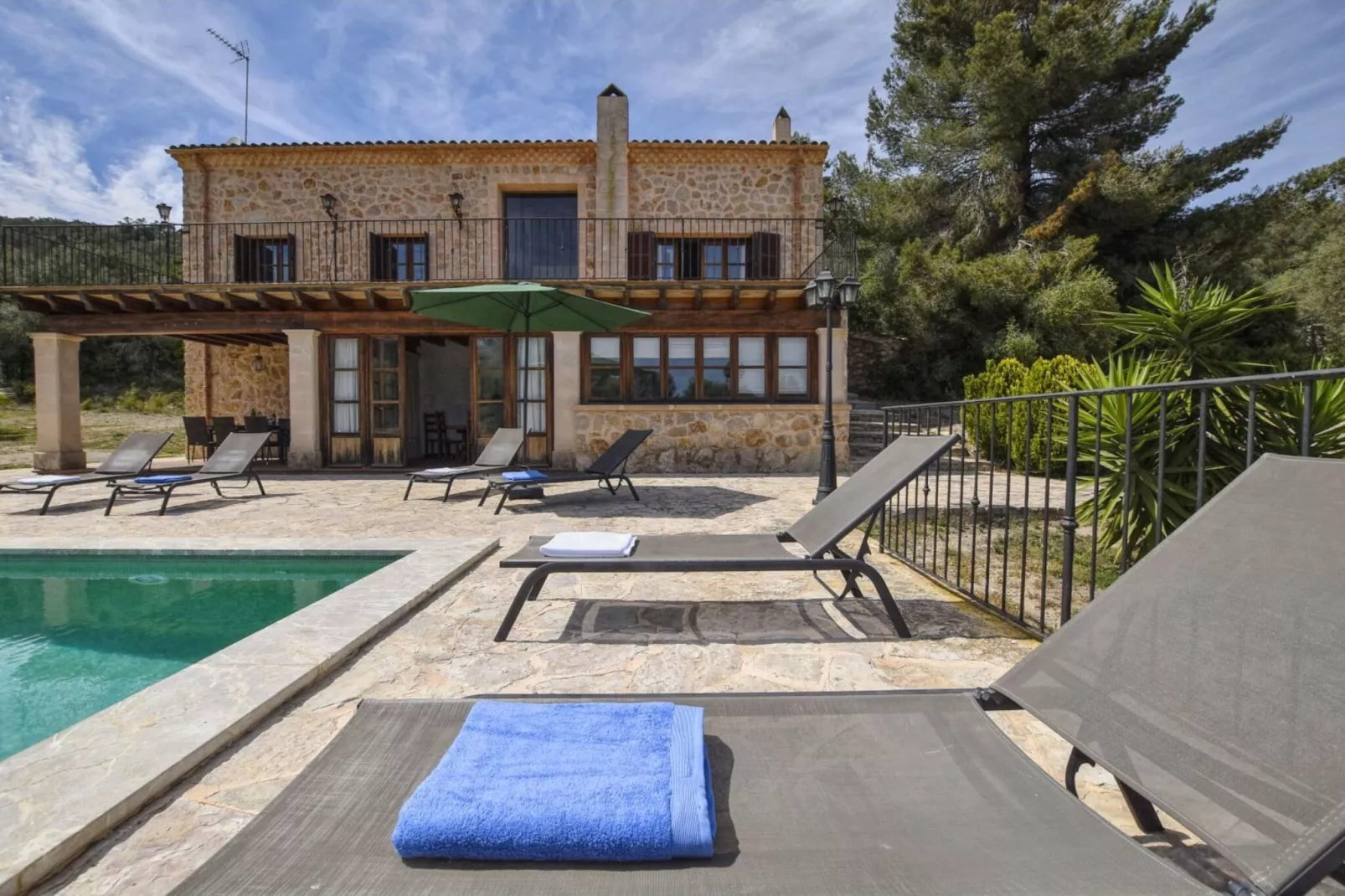 Holandis-Pool