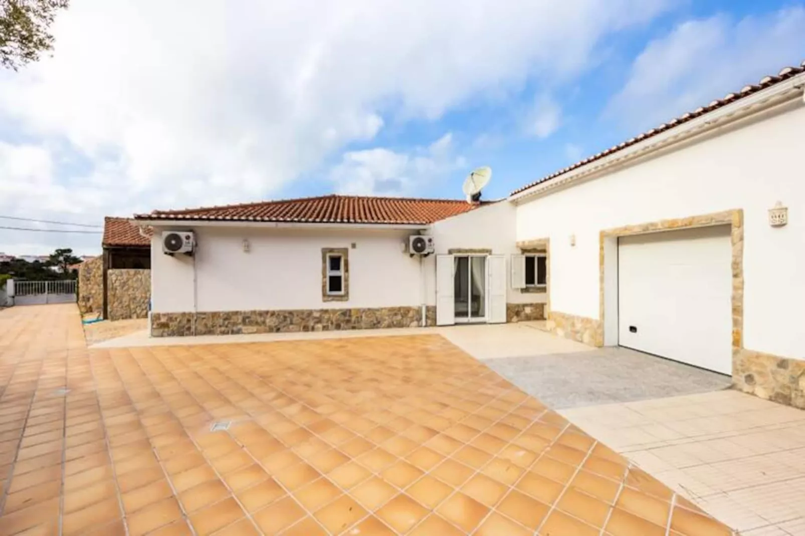 Casa Dos Sonhadores-Untagged