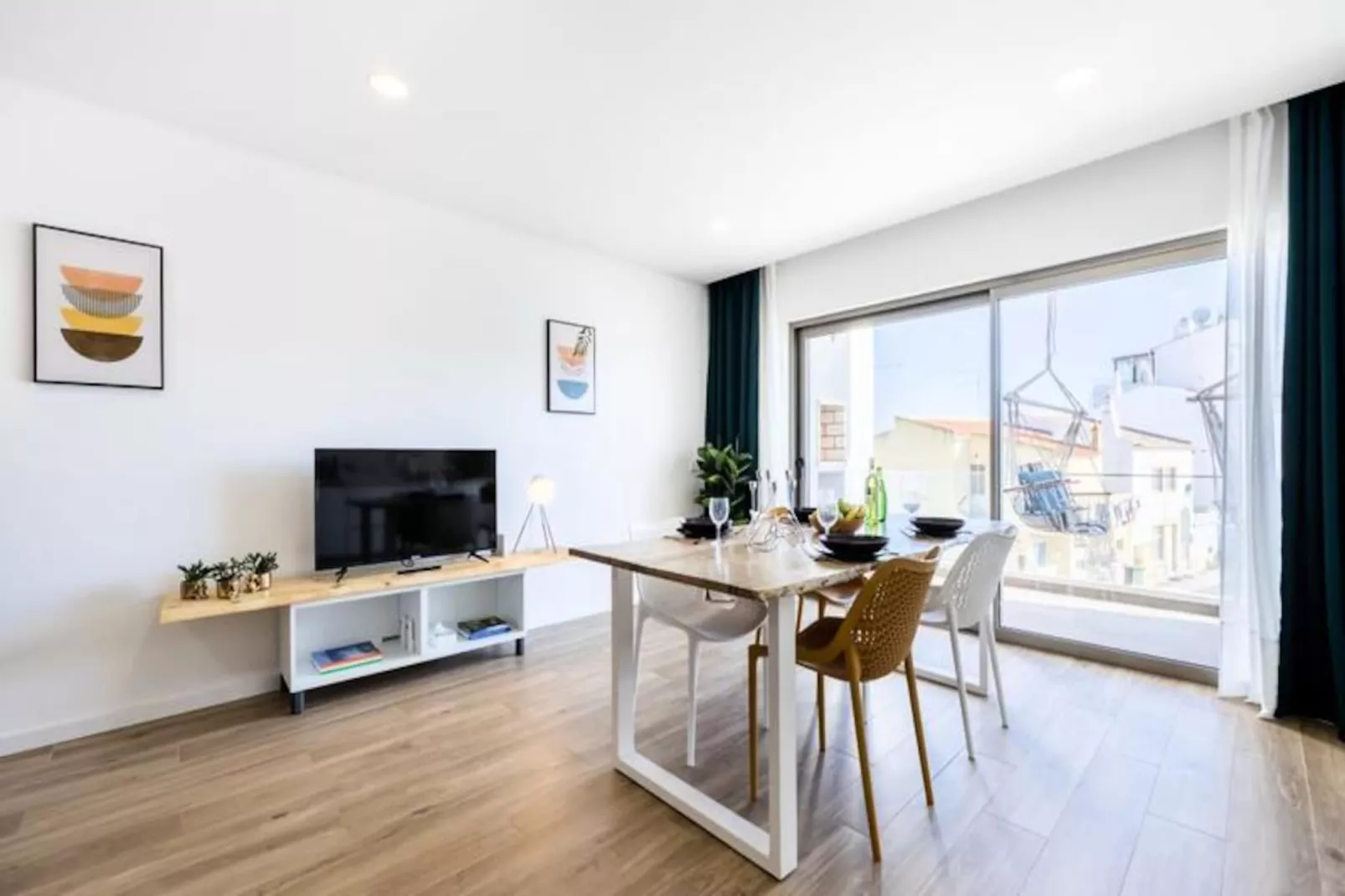 The Kuuyi Suite - Burgau-Untagged