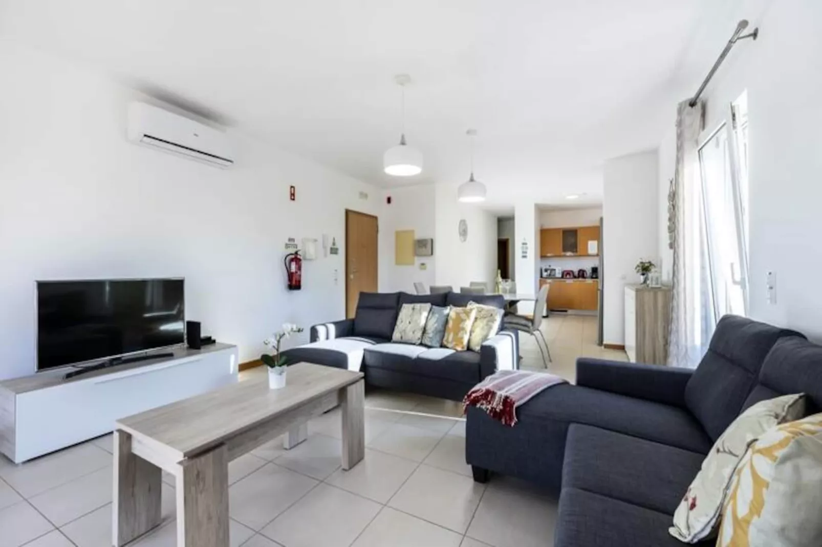 Supreme Lodge Burgau-Untagged