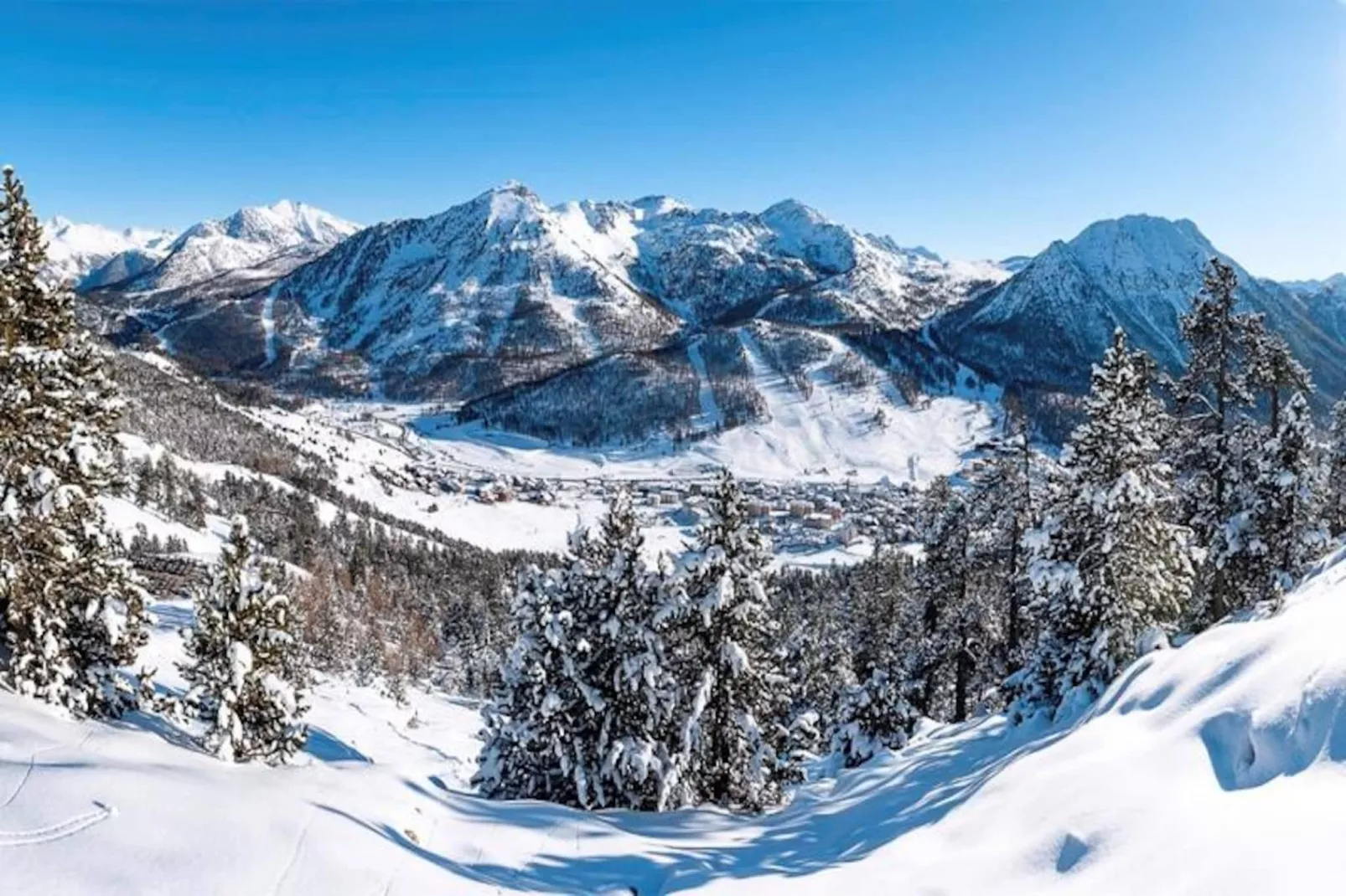 Chalet Epilobe-Untagged