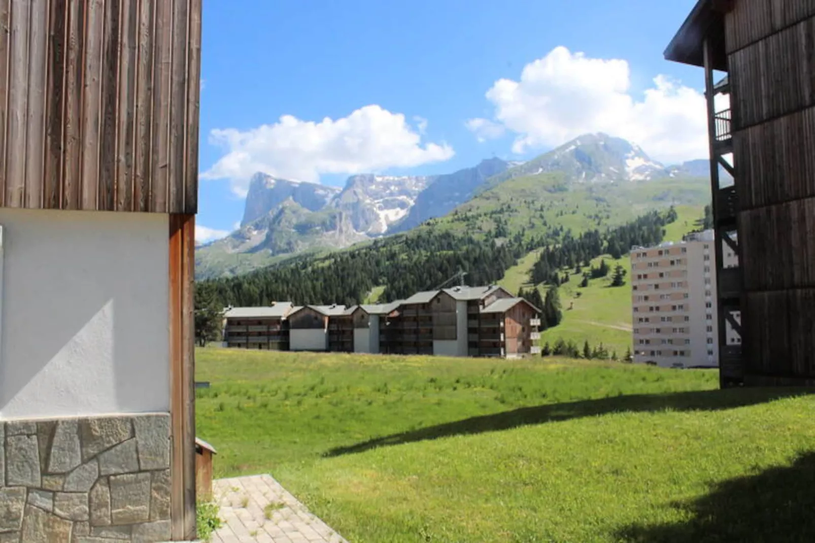 Résidence Les Toits Du Devoluy - Untagged