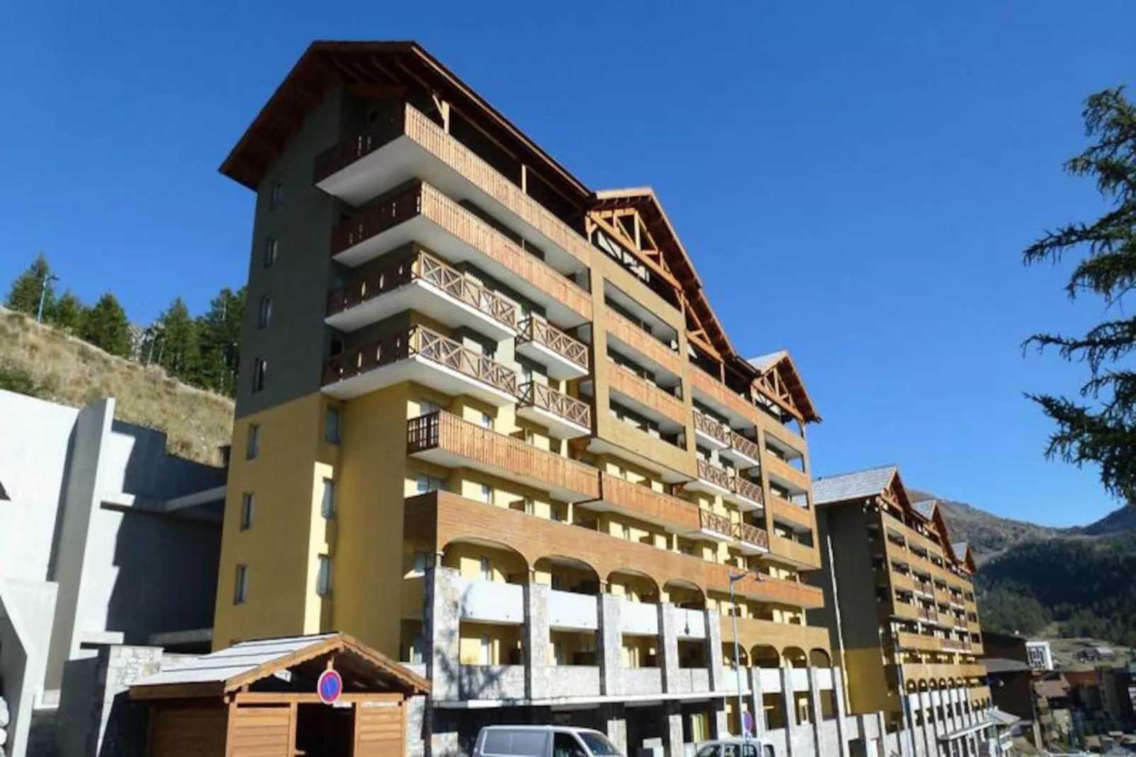 Résidence Tib114-Untagged