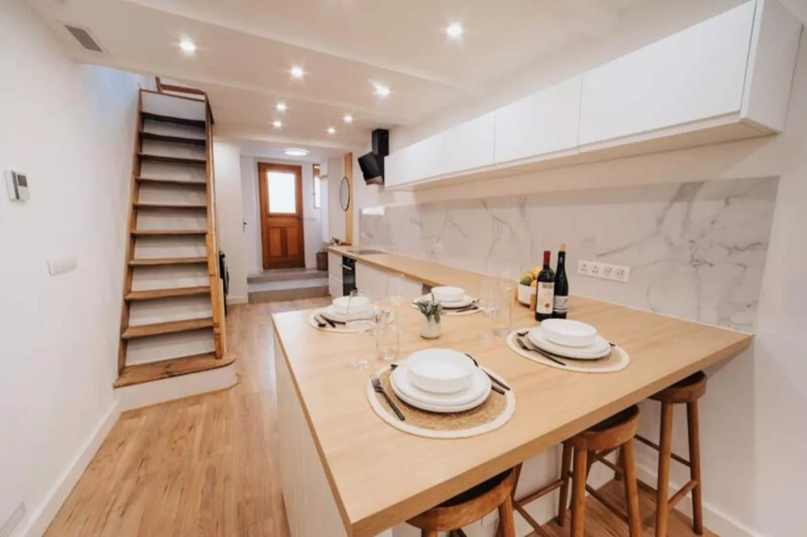 Résidence Charmante Maisonnette Entièrement Rénovée Dans La Vieille Ville D'antibes-Non tagué