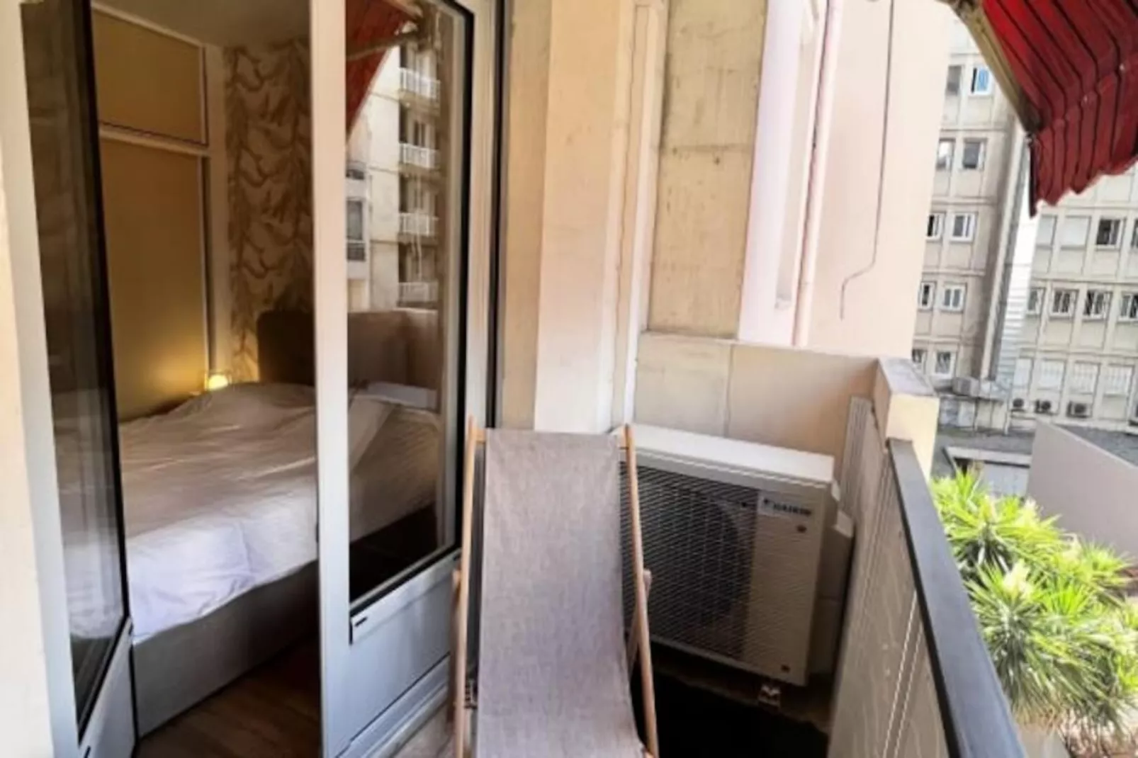 Résidence Appartement Tout Neuf Vue Mer Avec 2 Chambres Dans Antibes-Untagged